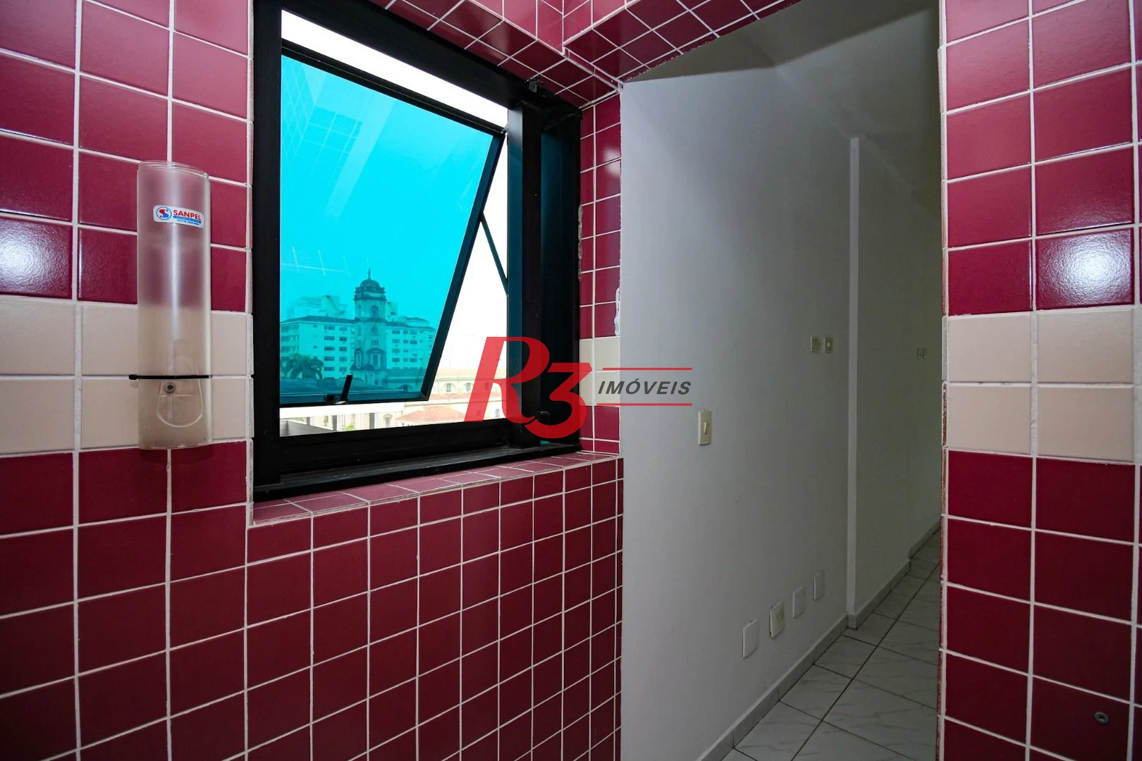 Sala para alugar, 115 m² por R$ 4.500,02/mês - Vila Mathias - Santos/SP