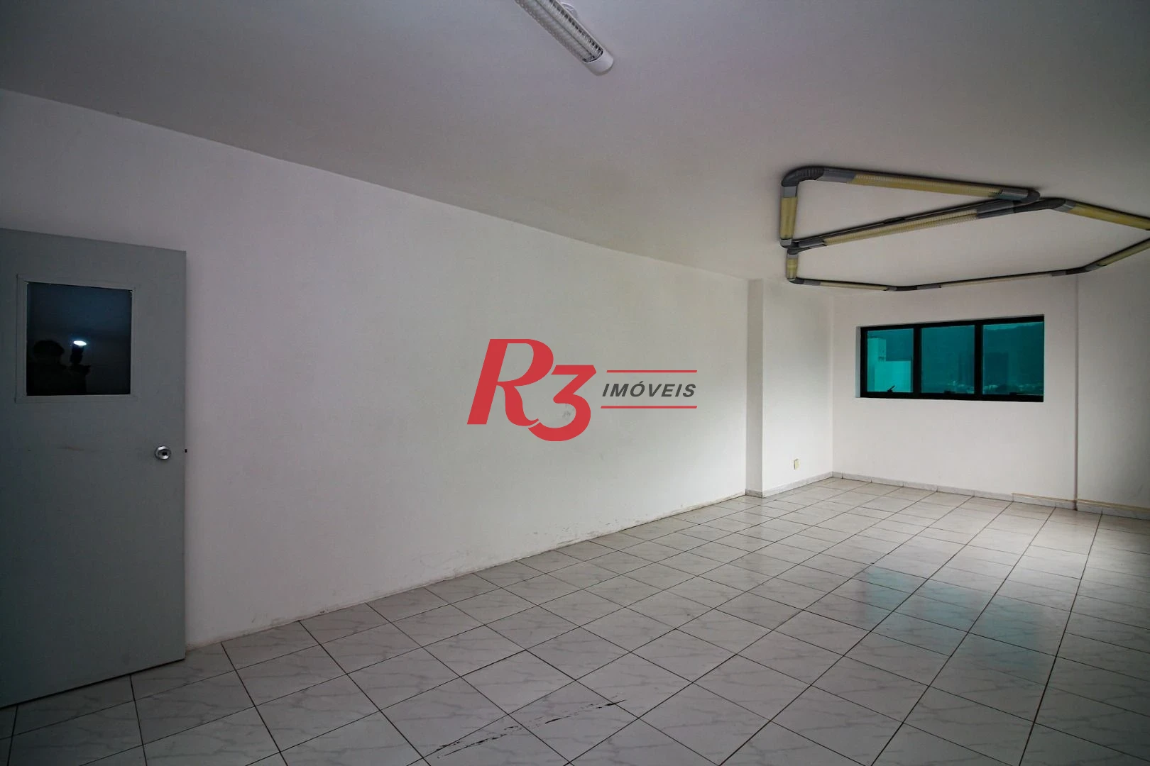 Sala para alugar, 115 m² por R$ 4.500,02/mês - Vila Mathias - Santos/SP