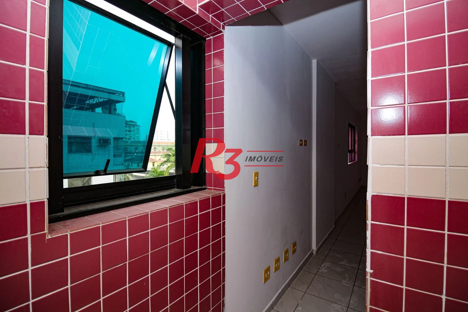 Sala para alugar, 115 m² por R$ 4.500,02/mês - Vila Mathias - Santos/SP