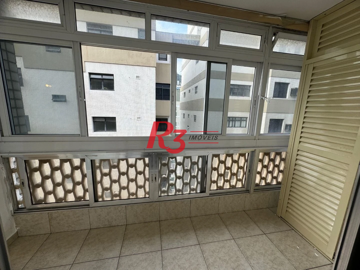 Apartamento com 2 dormitórios à venda, 116 m² por R$ 450.000,00 - Itararé - São Vicente/SP