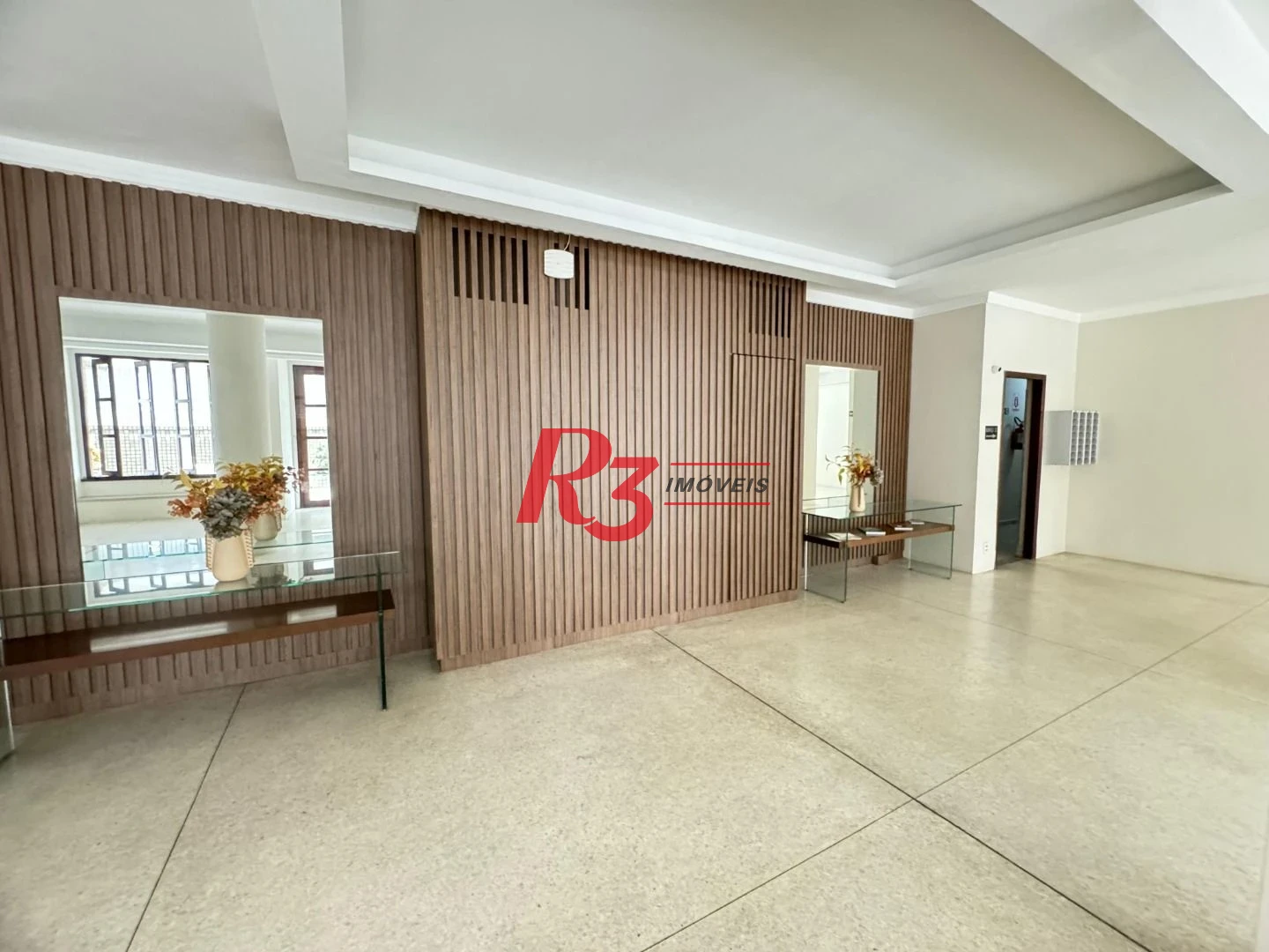 Apartamento com 2 dormitórios à venda, 116 m² por R$ 450.000,00 - Itararé - São Vicente/SP