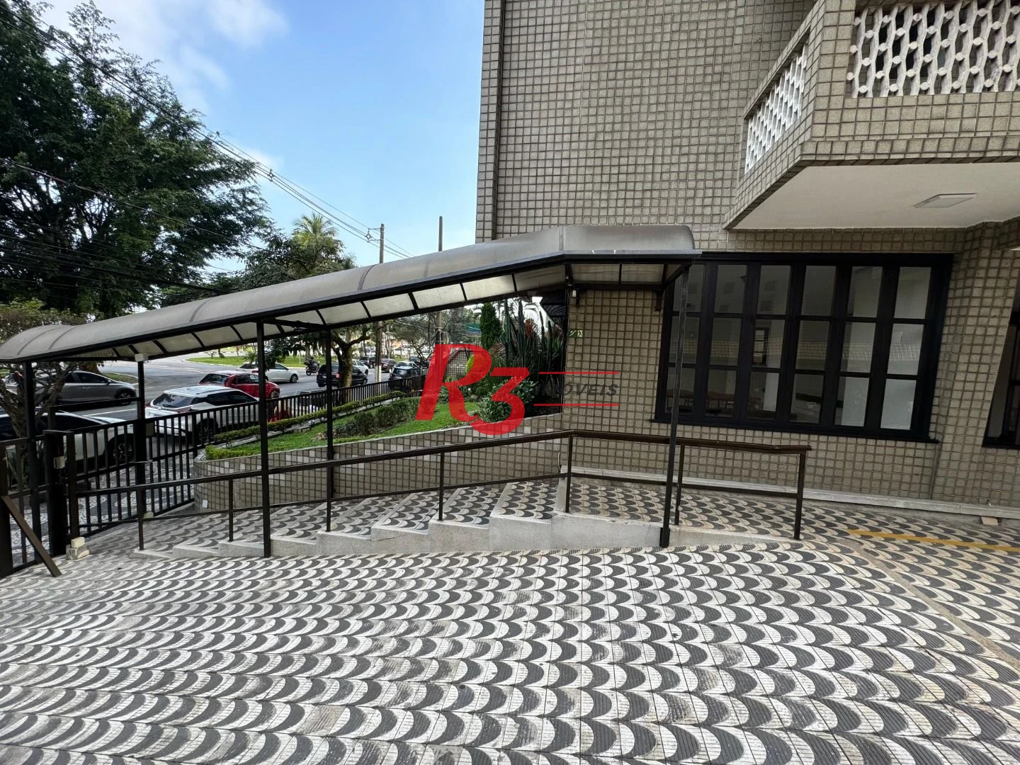 Apartamento com 2 dormitórios à venda, 116 m² por R$ 450.000,00 - Itararé - São Vicente/SP