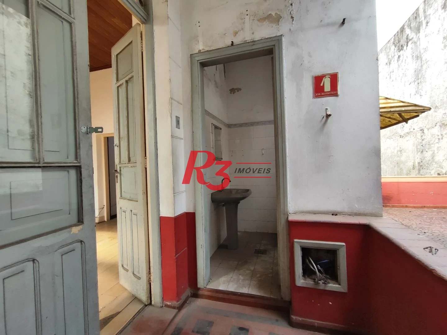 Sobrado para alugar, 1864 m² por R$ 45.000,00/mês - Paquetá - Santos/SP