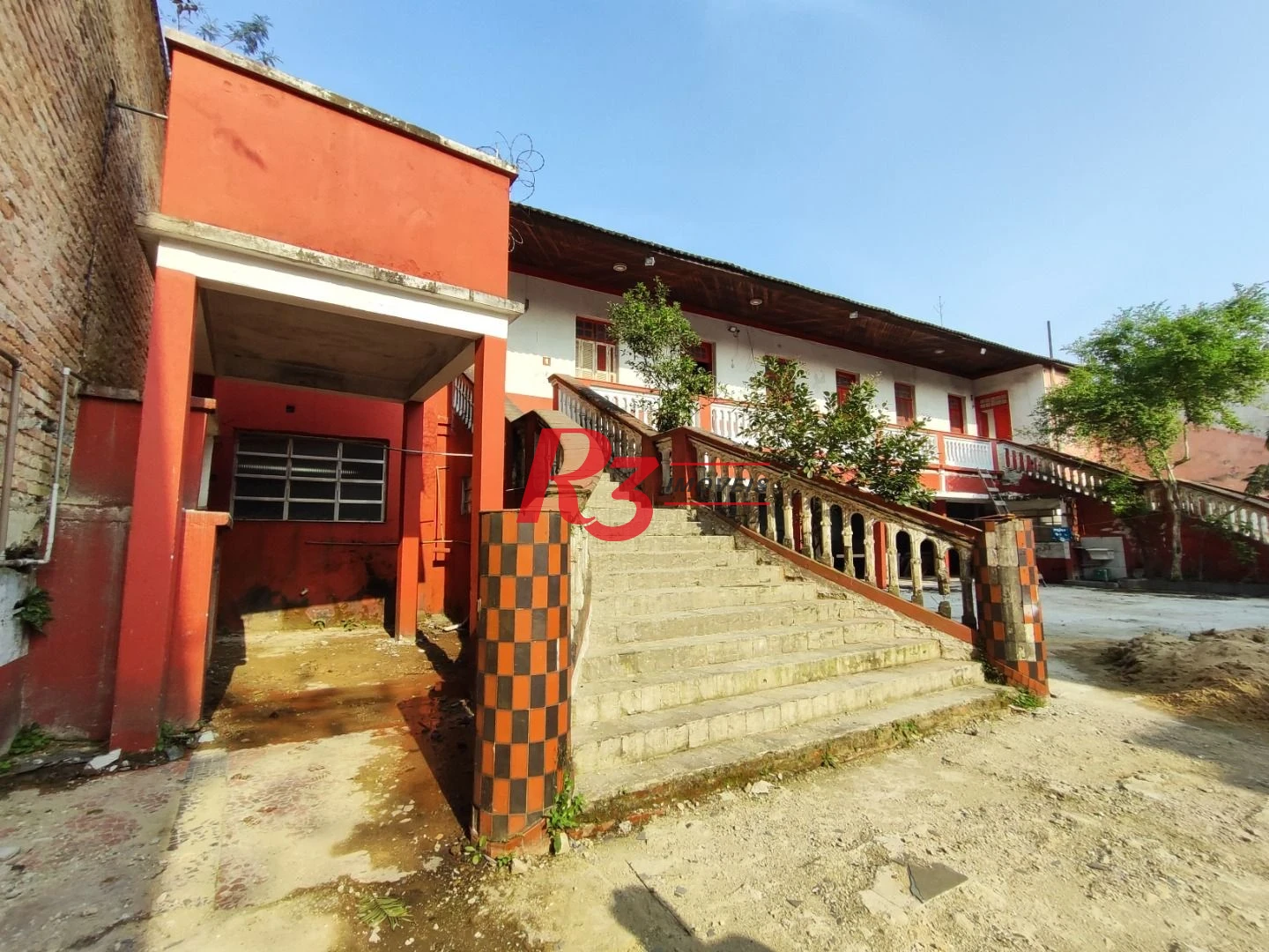 Sobrado para alugar, 1864 m² por R$ 45.000,00/mês - Paquetá - Santos/SP