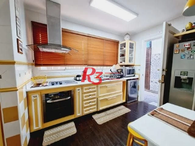 Casa com 5 dormitórios, 314 m² - venda por R$ 3.000.000,00 ou aluguel por R$ 16.000,00/mês - Boqueirão - Santos/SP
