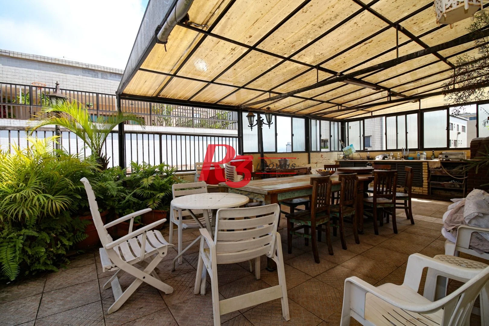 Cobertura com 3 dormitórios à venda, 250 m² por R$ 1.500.000,00 - Ponta da Praia - Santos/SP