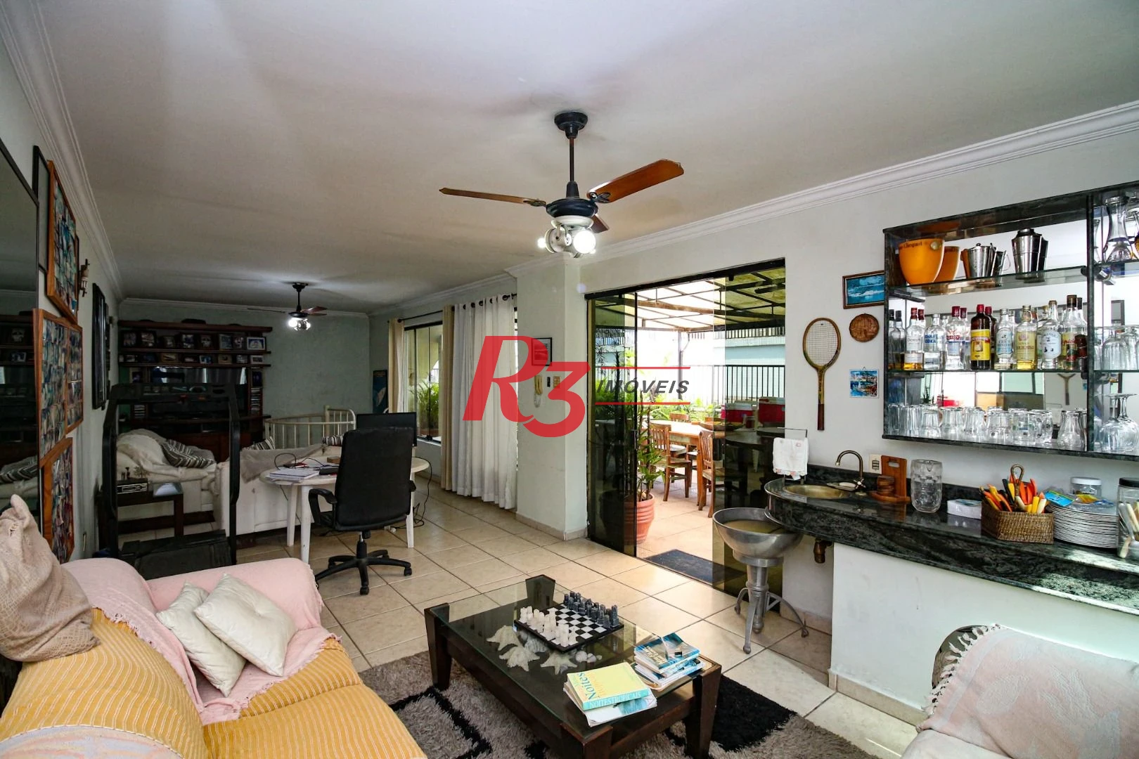 Cobertura com 3 dormitórios à venda, 250 m² por R$ 1.500.000,00 - Ponta da Praia - Santos/SP