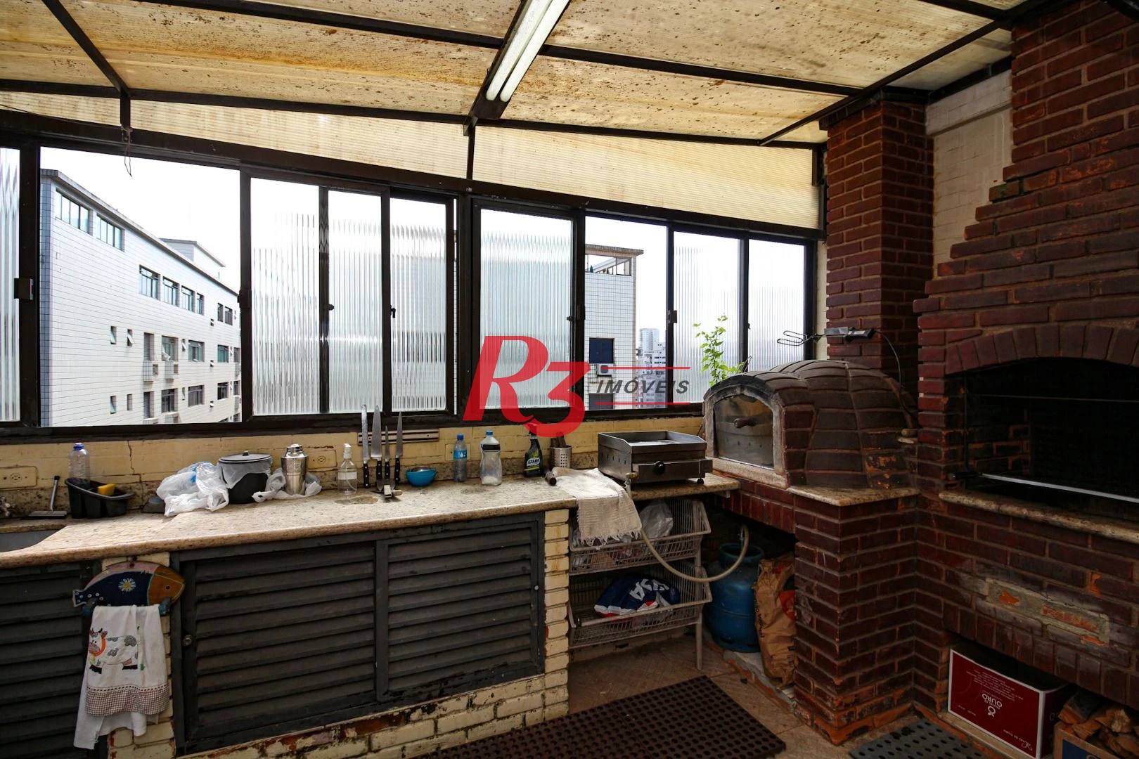 Cobertura com 3 dormitórios à venda, 250 m² por R$ 1.500.000,00 - Ponta da Praia - Santos/SP