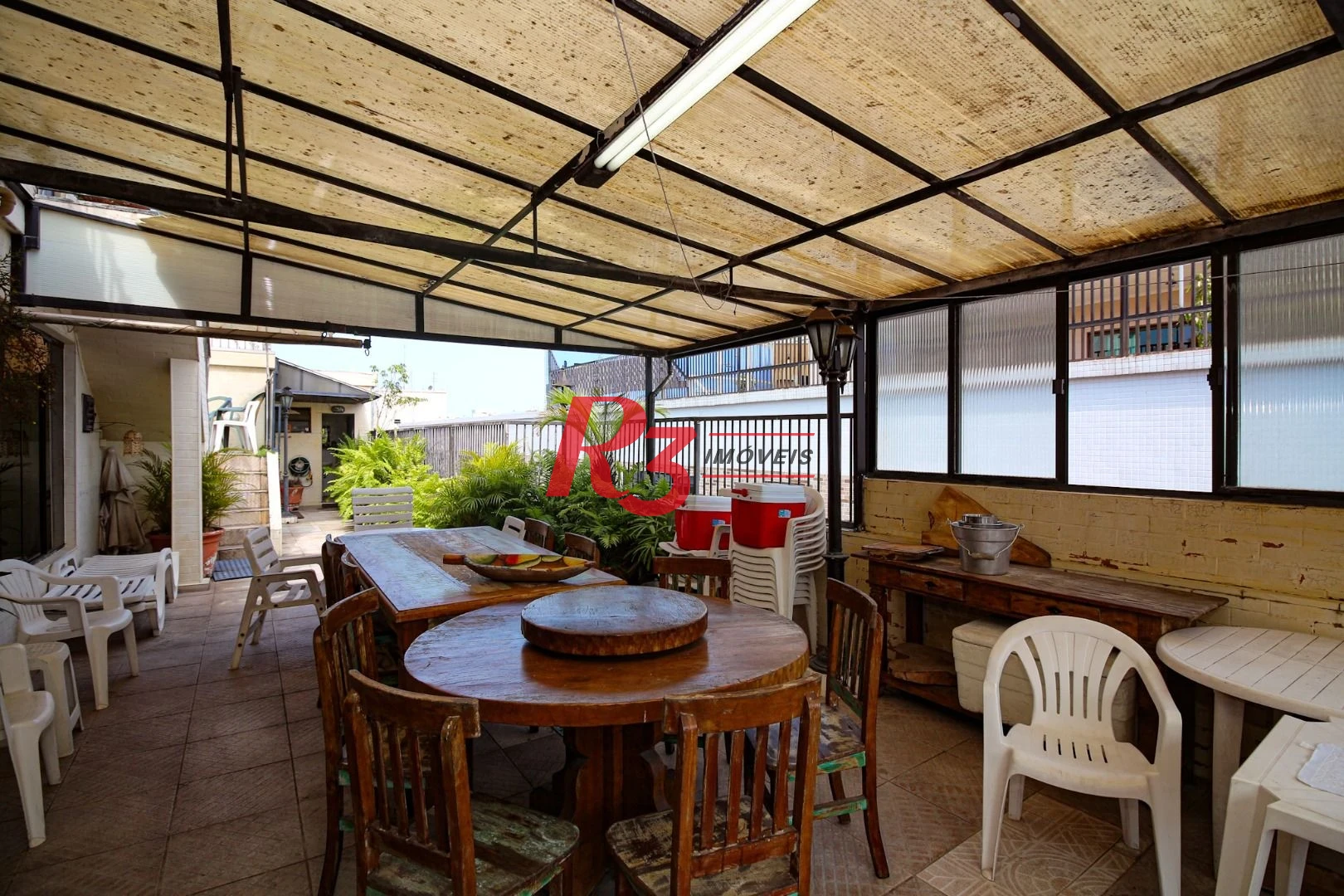 Cobertura com 3 dormitórios à venda, 250 m² por R$ 1.500.000,00 - Ponta da Praia - Santos/SP