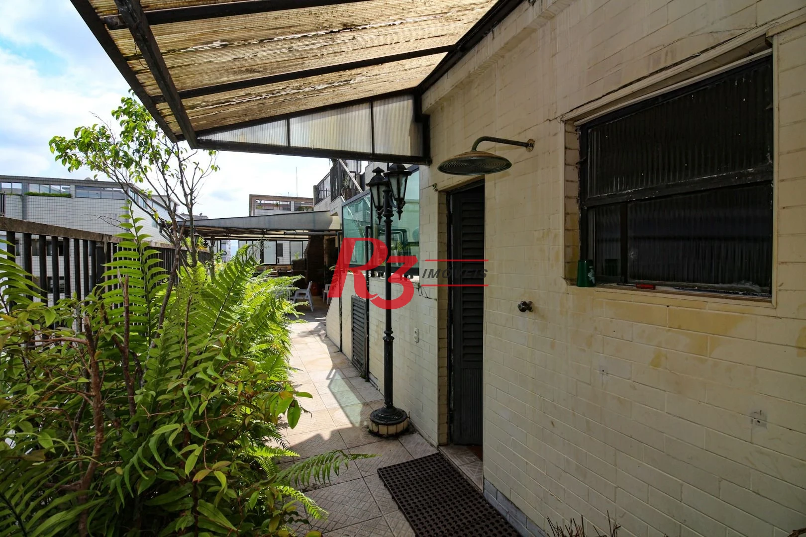 Cobertura com 3 dormitórios à venda, 250 m² por R$ 1.500.000,00 - Ponta da Praia - Santos/SP
