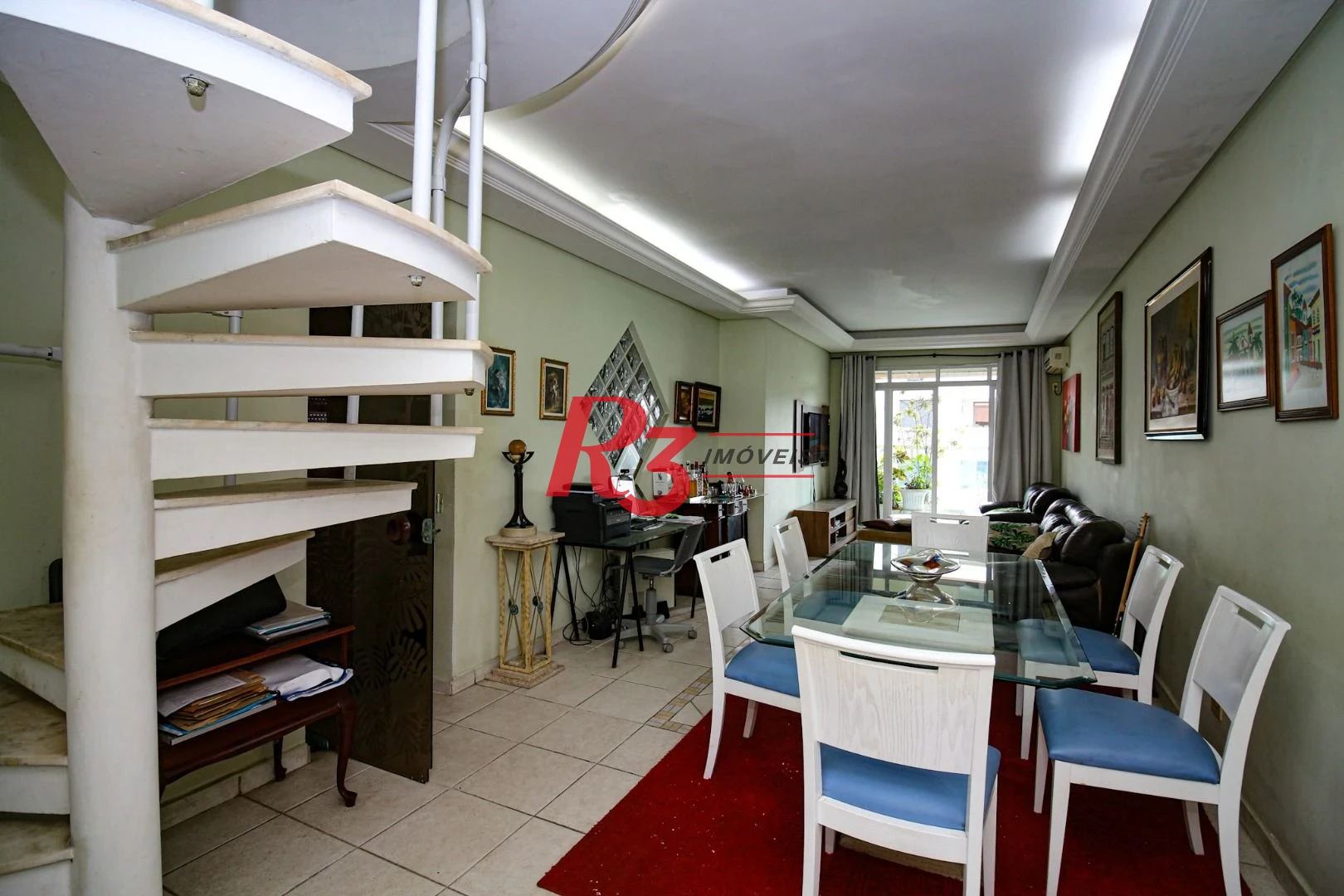 Cobertura com 3 dormitórios à venda, 250 m² por R$ 1.500.000,00 - Ponta da Praia - Santos/SP