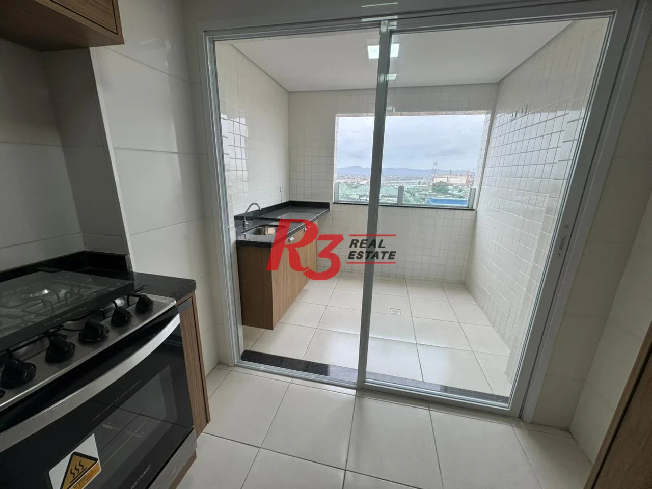 Apartamento com 2 dormitórios para alugar, 52 m² por R$ 3.500,00/mês - Macuco - Santos/SP