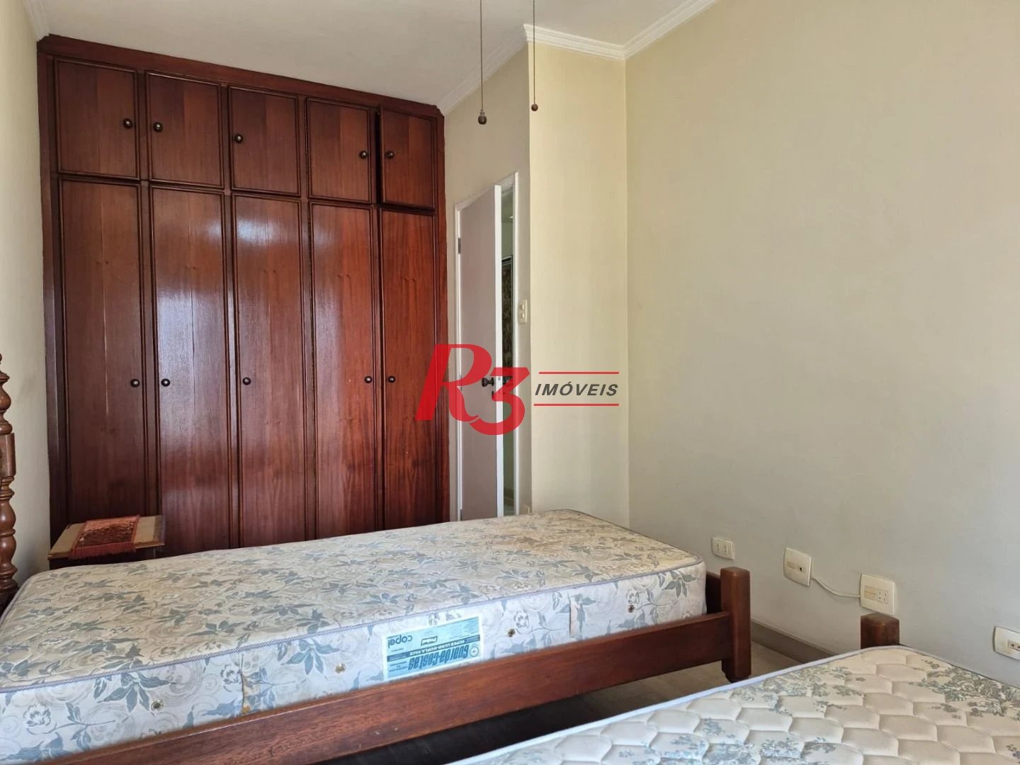 Apartamento com 3 dormitórios à venda, 150 m² por R$ 980.000,00 - Pompéia - Santos/SP