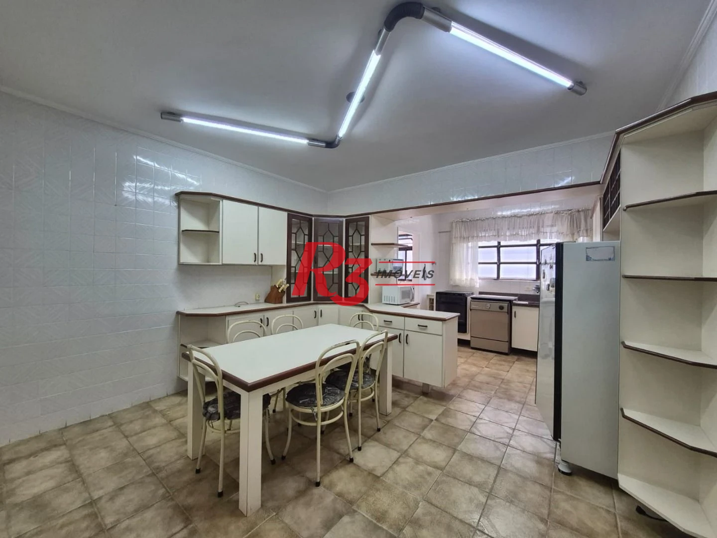 Apartamento com 3 dormitórios à venda, 150 m² por R$ 980.000,00 - Pompéia - Santos/SP