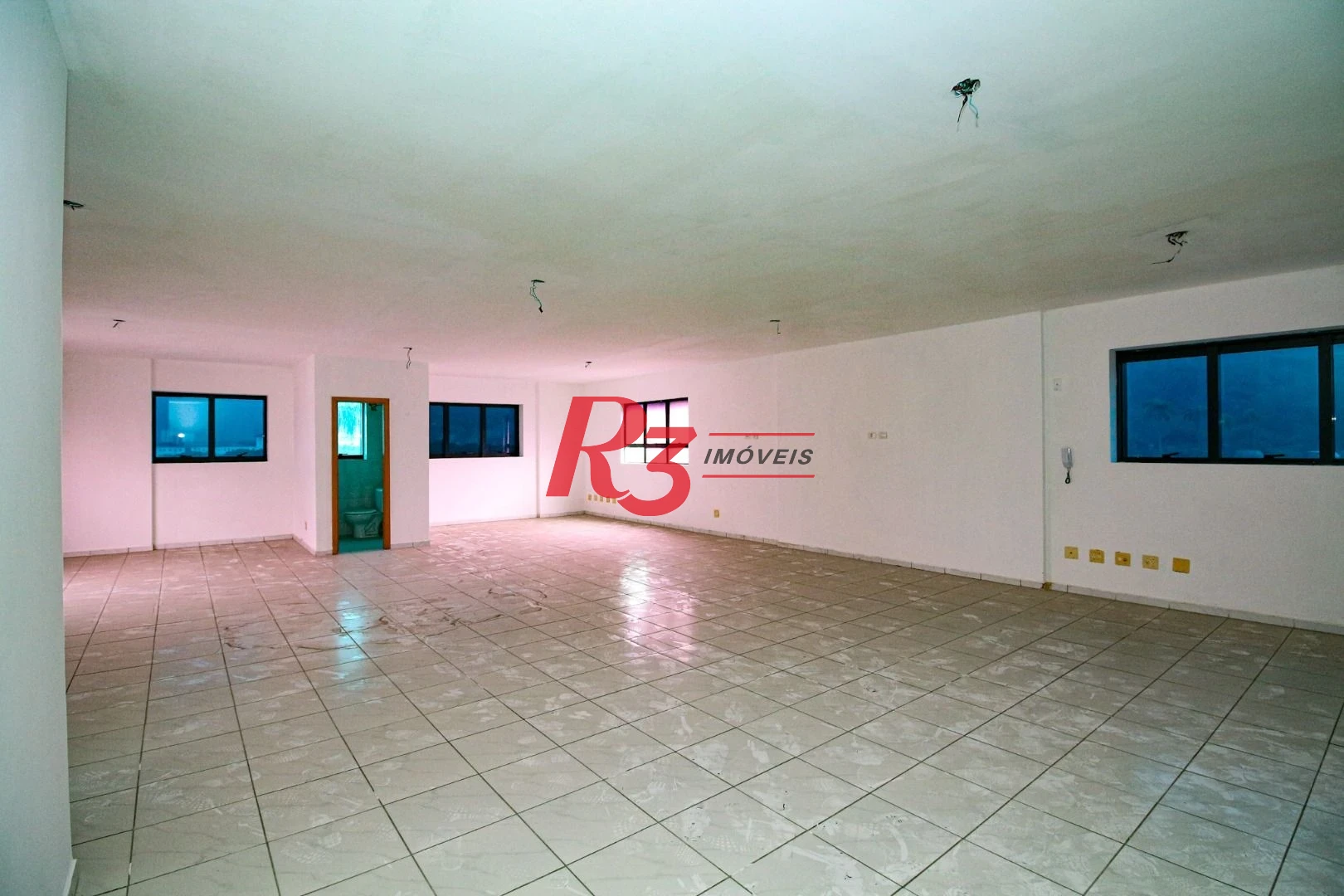 Sala para alugar, 115 m² por R$ 4.500,02/mês - Vila Mathias - Santos/SP