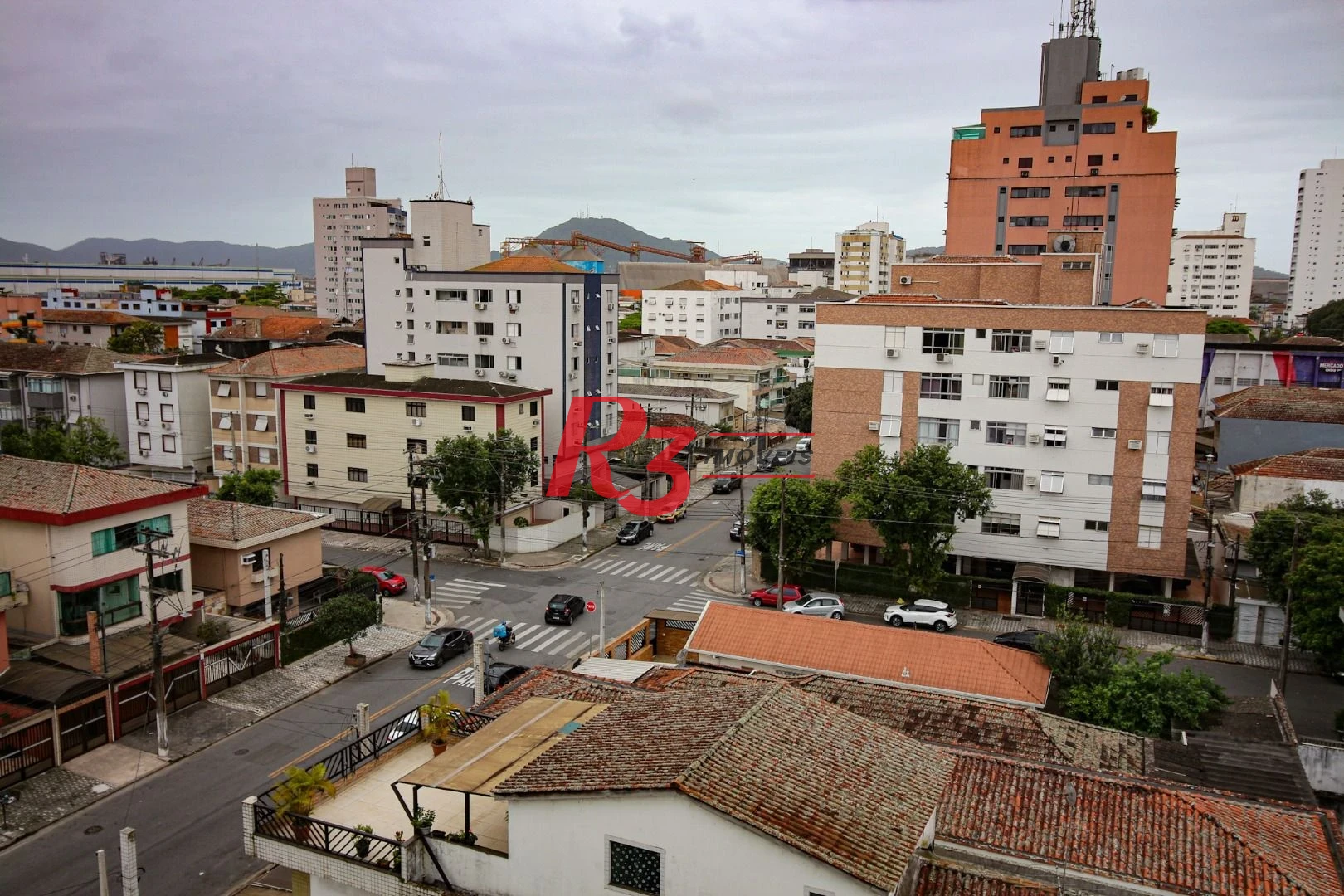 Apartamento para alugar, 77 m² - Ponta da Praia - Santos/SP