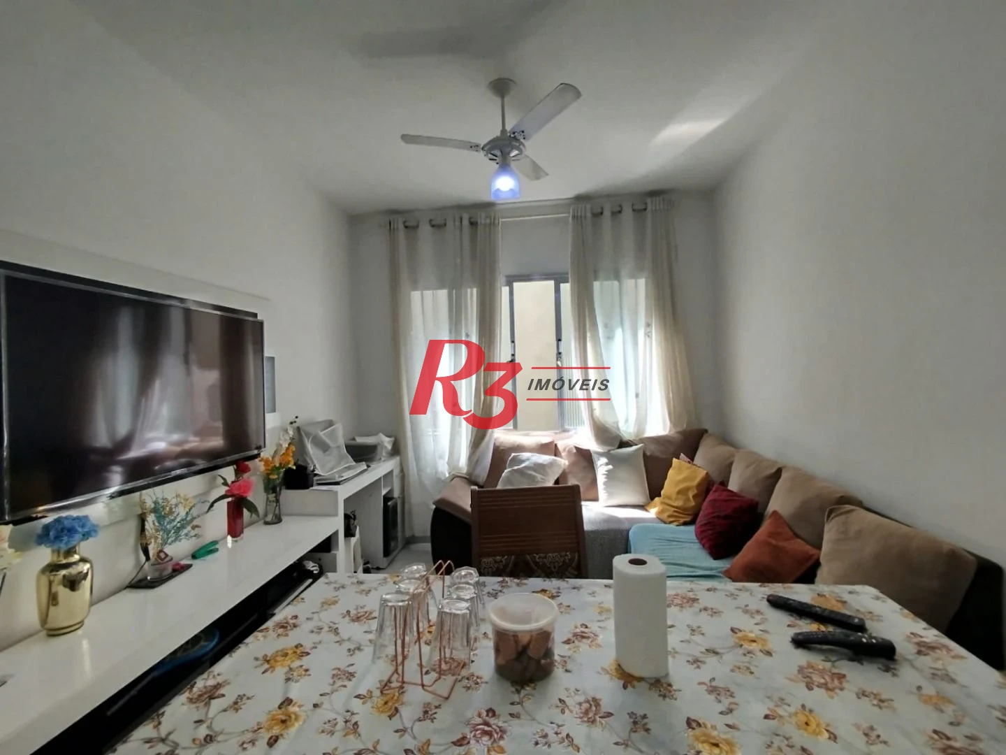 Apartamento com 3 dormitórios à venda, 68 m² por R$ 395.000,00 - Macuco - Santos/SP