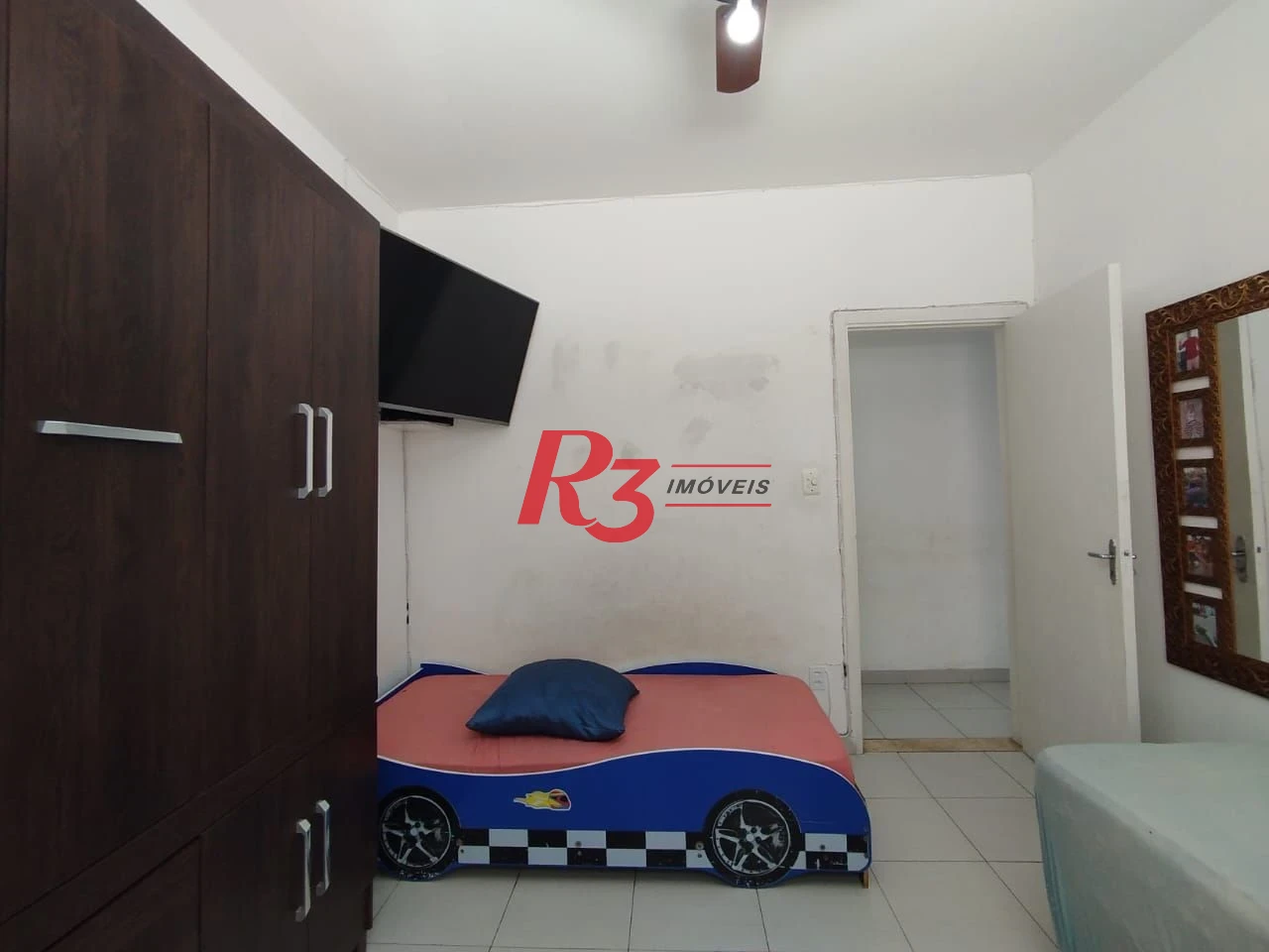 Apartamento com 3 dormitórios à venda, 68 m² por R$ 395.000,00 - Macuco - Santos/SP