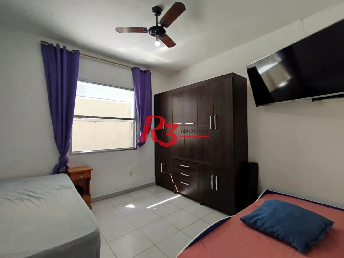 Apartamento com 3 dormitórios à venda, 68 m² por R$ 395.000,00 - Macuco - Santos/SP