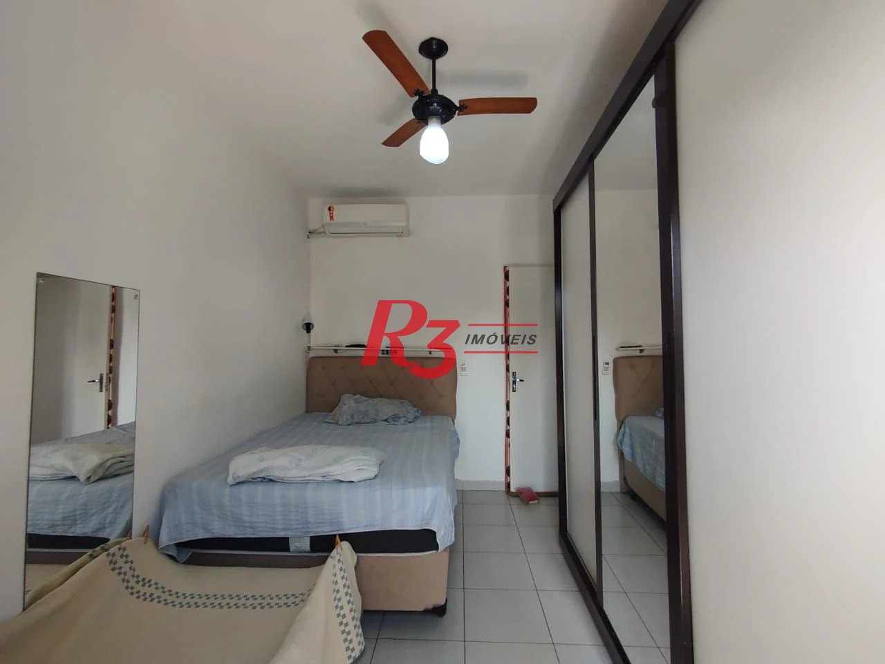 Apartamento com 3 dormitórios à venda, 68 m² por R$ 395.000,00 - Macuco - Santos/SP