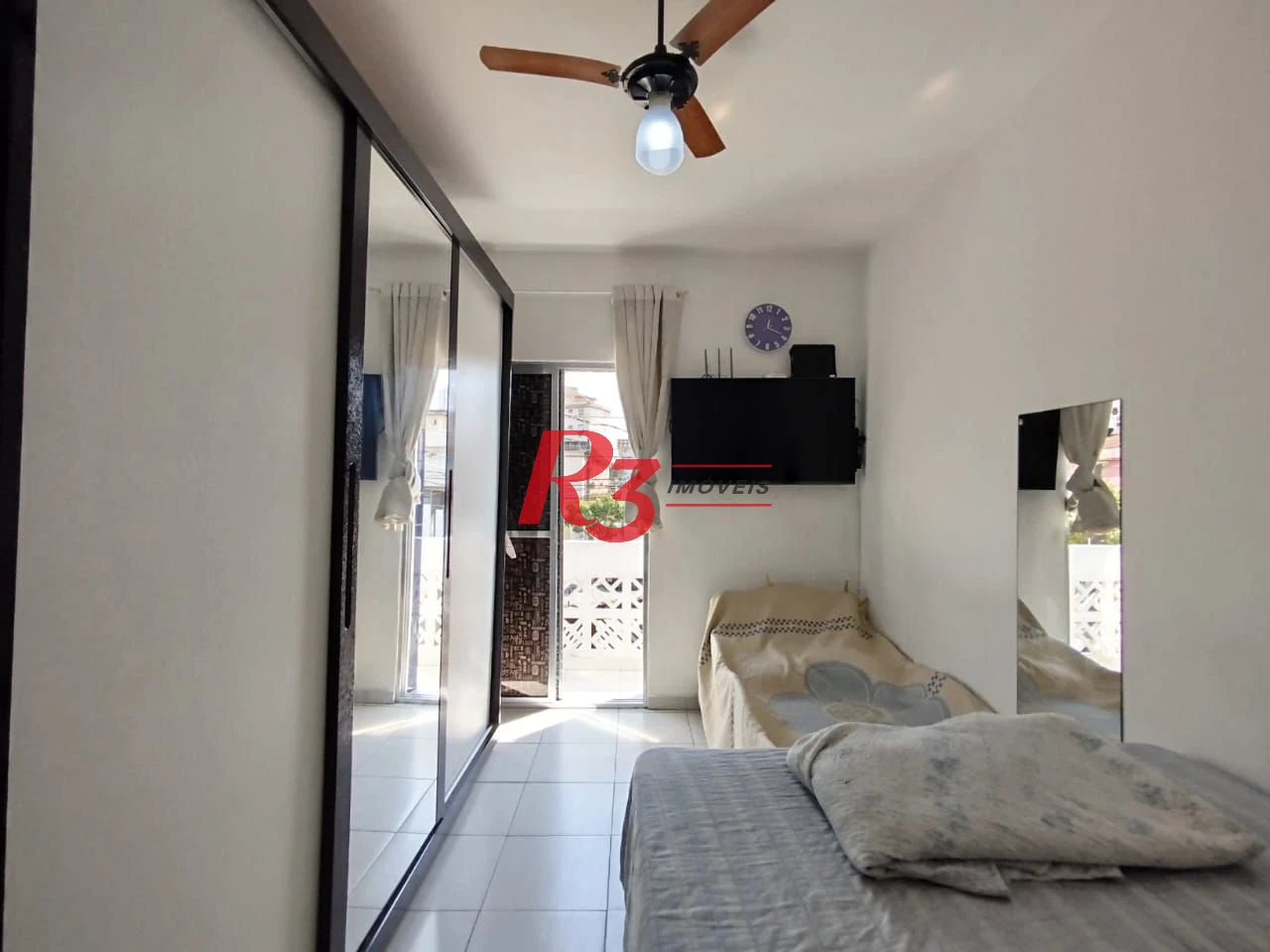 Apartamento com 3 dormitórios à venda, 68 m² por R$ 395.000,00 - Macuco - Santos/SP