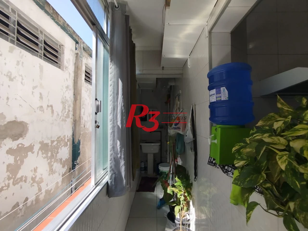 Apartamento com 3 dormitórios à venda, 68 m² por R$ 395.000,00 - Macuco - Santos/SP