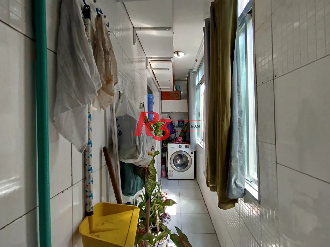 Apartamento com 3 dormitórios à venda, 68 m² por R$ 395.000,00 - Macuco - Santos/SP