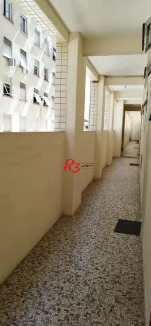 Kitnet com 1 dormitório à venda, 24 m² por R$ 270.000,00 - Pompéia - Santos/SP