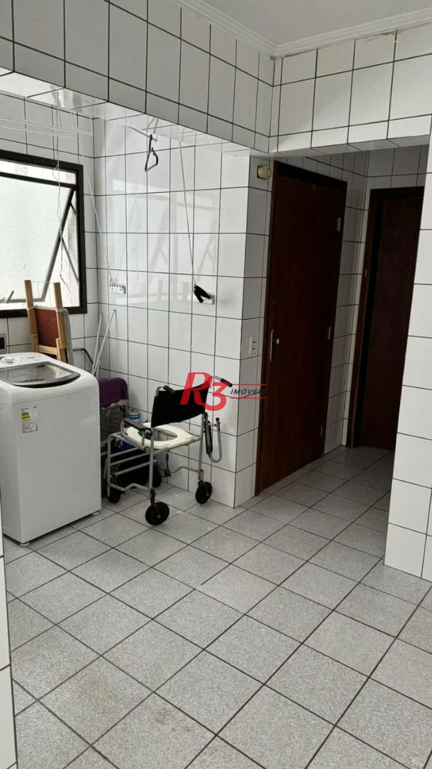 Apartamento com 3 dormitórios à venda, 200 m² por R$ 1.850.000,00 - Embaré - Santos/SP