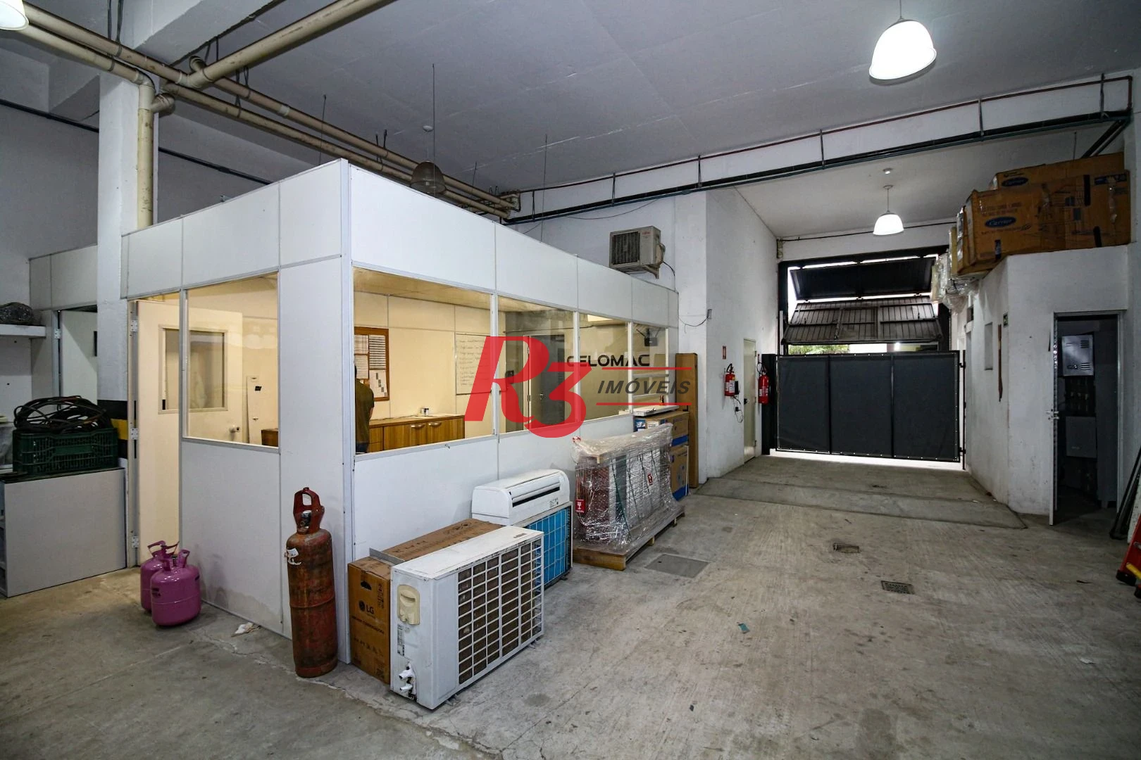 Prédio, 666 m² - venda por R$ 2.500.000,00 ou aluguel por R$ 25.000,00/mês - Vila Nova - Santos/SP
