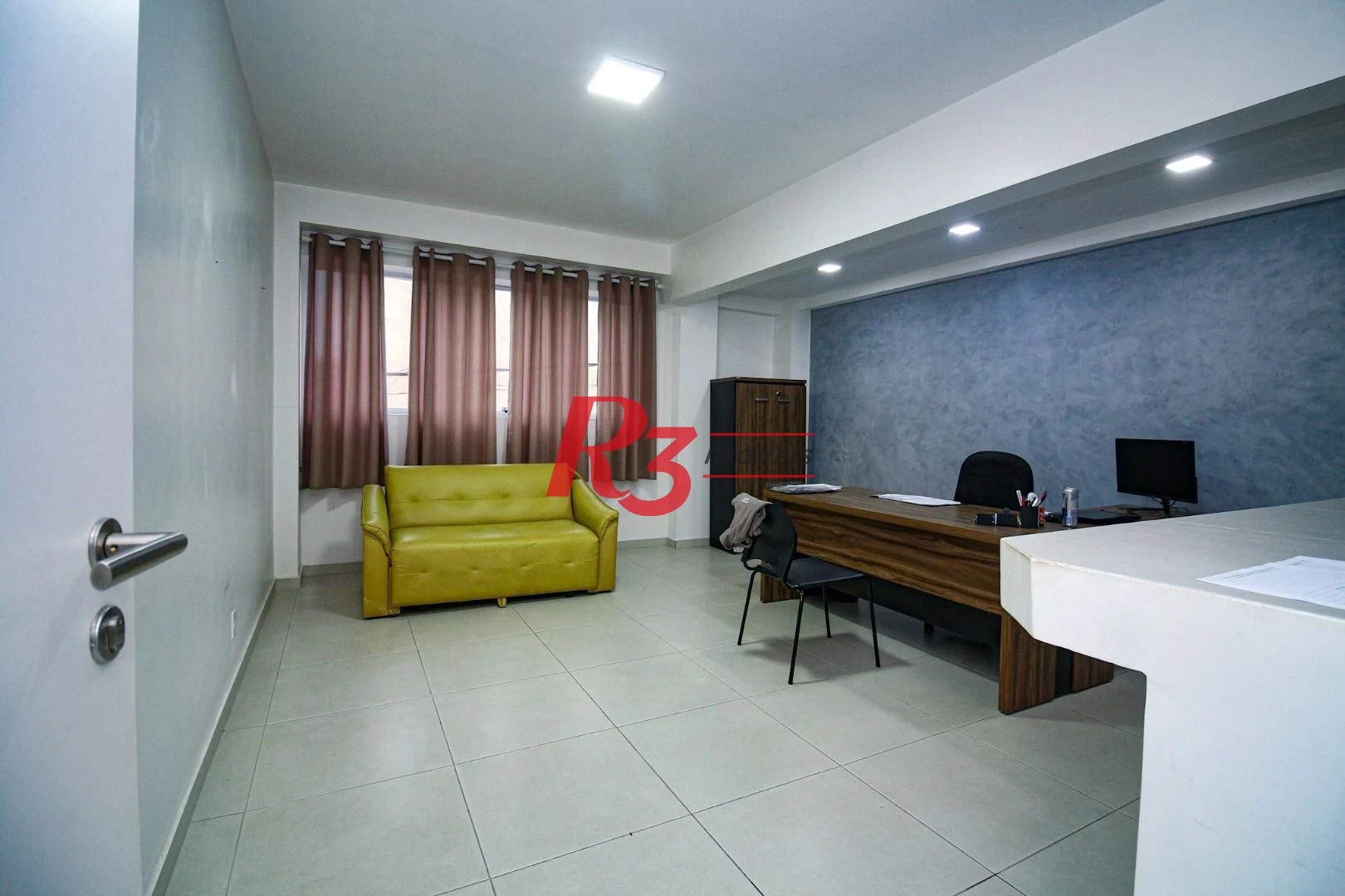 Prédio, 666 m² - venda por R$ 2.500.000,00 ou aluguel por R$ 25.000,00/mês - Vila Nova - Santos/SP