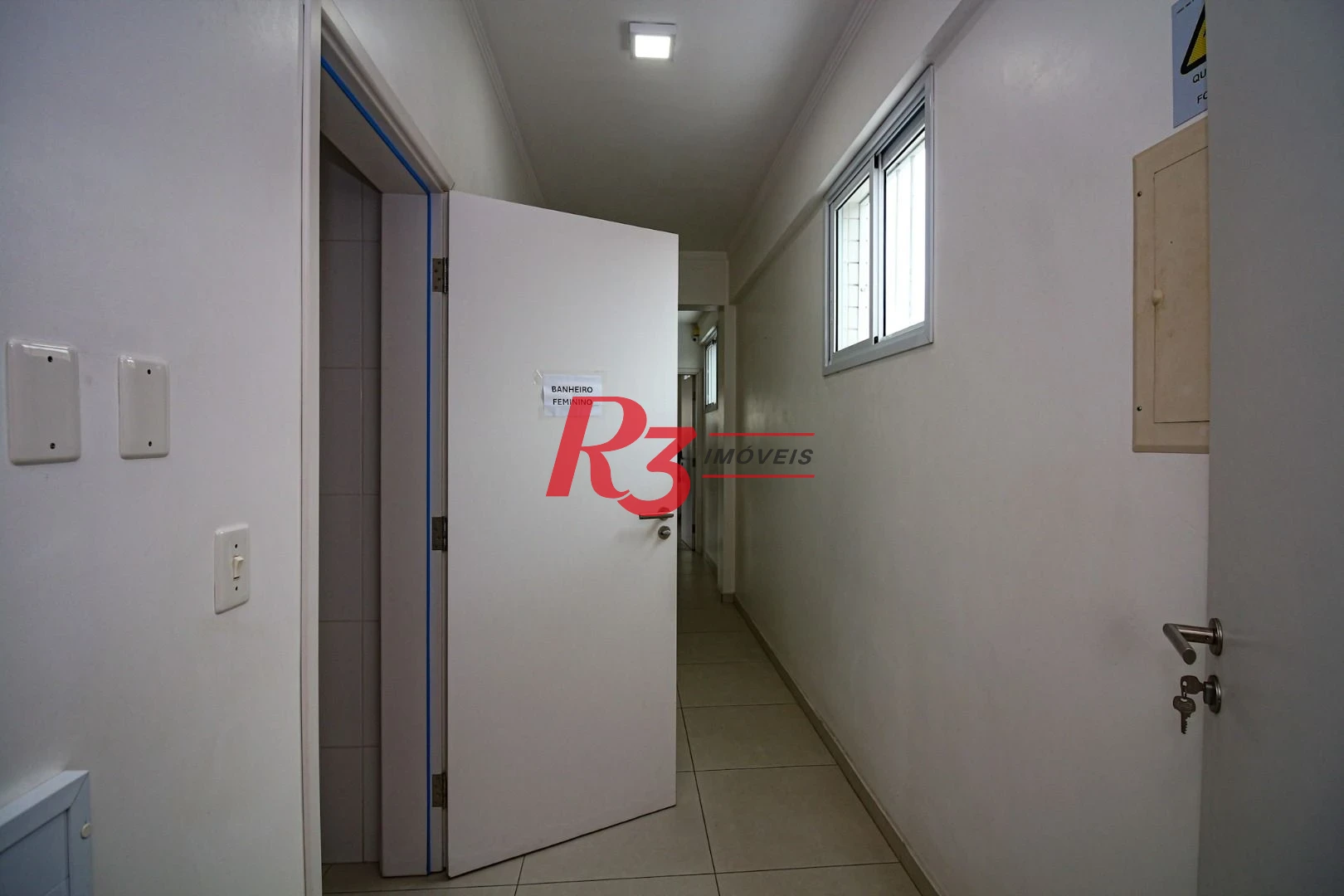 Prédio, 666 m² - venda por R$ 2.500.000,00 ou aluguel por R$ 25.000,00/mês - Vila Nova - Santos/SP