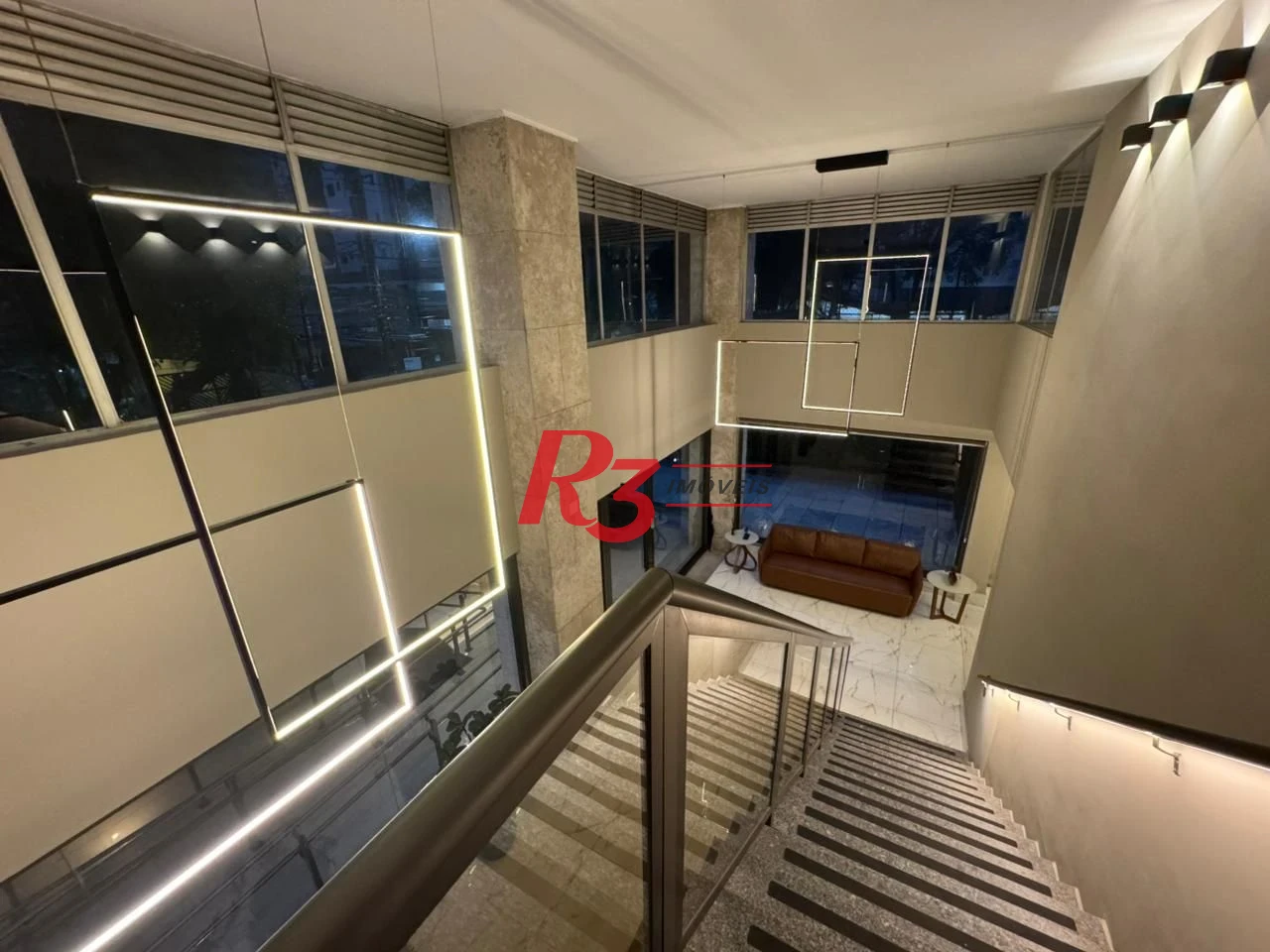 Apartamento com 3 dormitórios à venda, 142 m² por R$ 860.000,00 - Boqueirão - Santos/SP