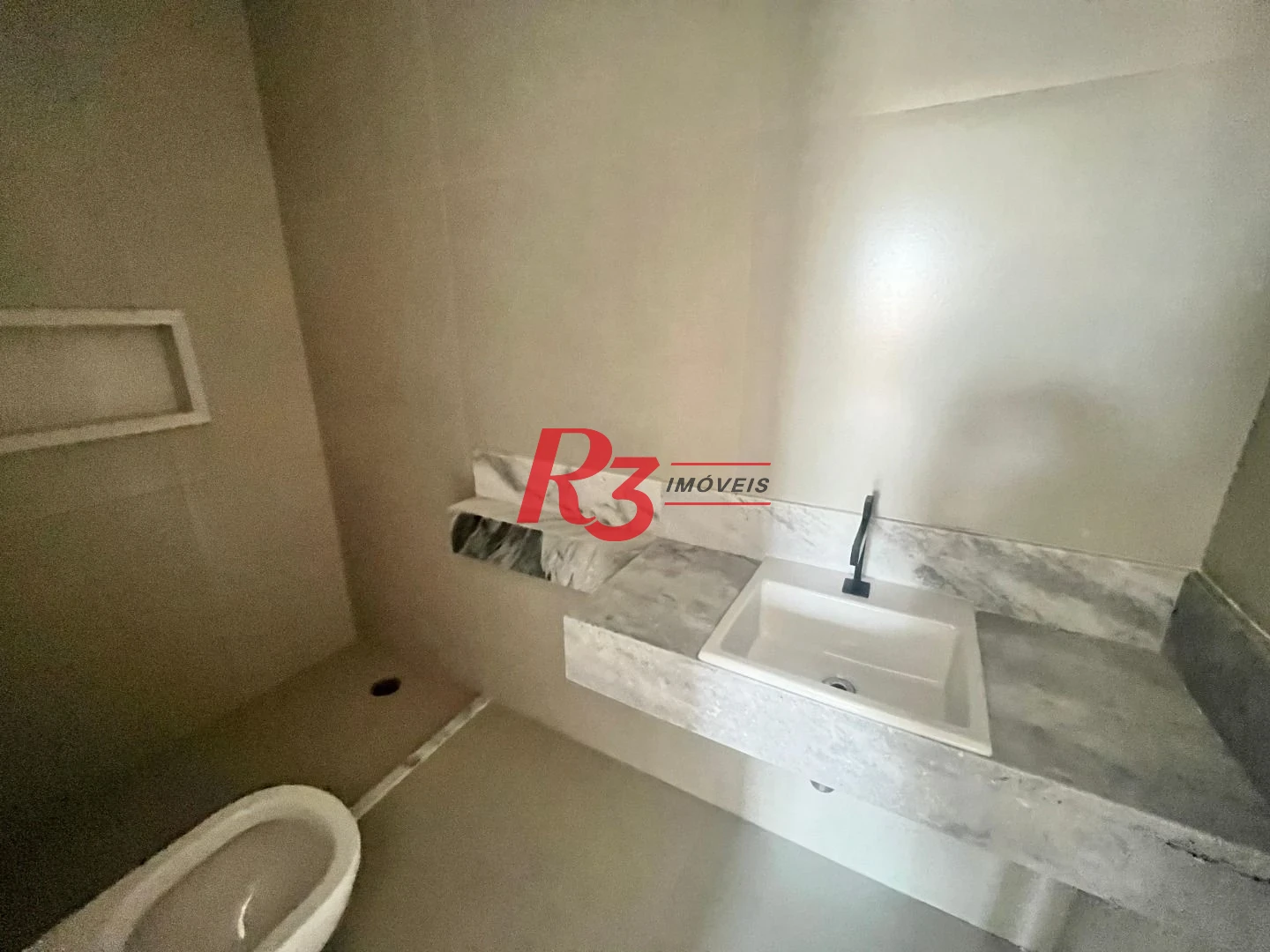 Apartamento Garden com 2 dormitórios à venda, 95 m² por R$ 1.400.000,00 - José Menino - Santos/SP
