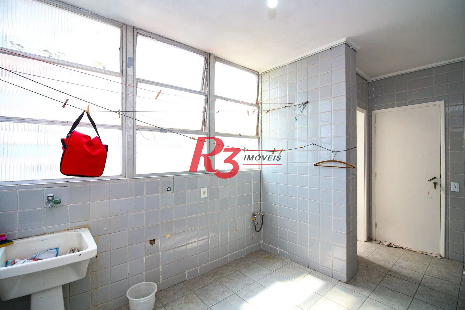 Apartamento com 3 dormitórios à venda, 180 m² por R$ 610.000,00 - José Menino - Santos/SP