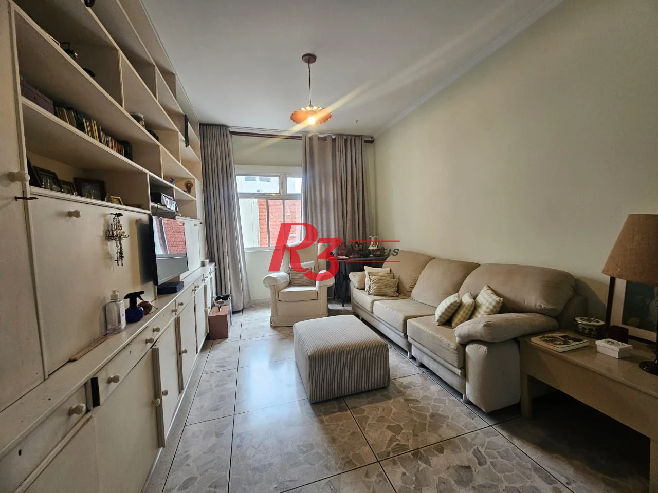 Apartamento com 3 dormitórios à venda, 190 m² por R$ 930.000,00 - Gonzaga - Santos/SP