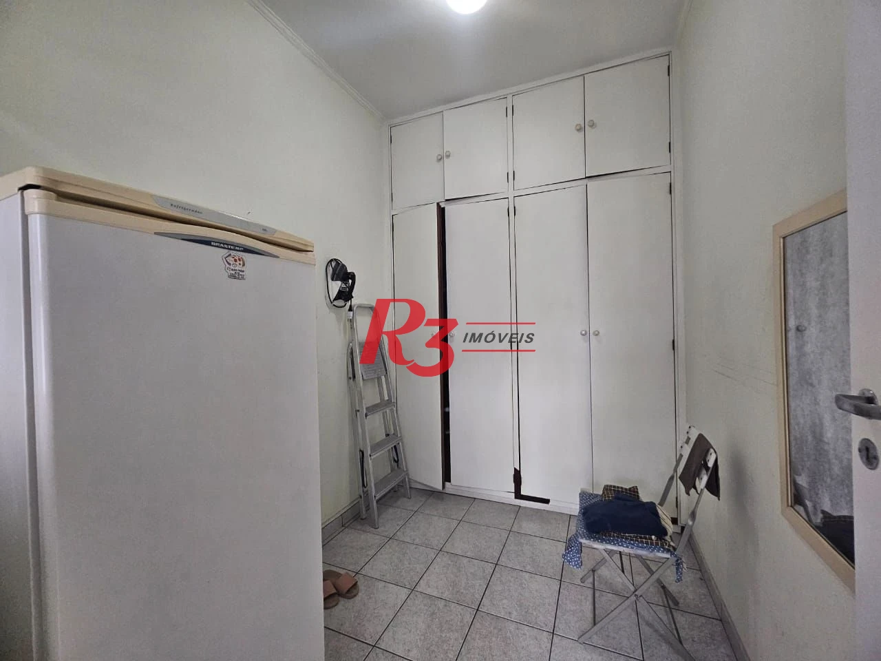 Apartamento com 3 dormitórios à venda, 190 m² por R$ 930.000,00 - Gonzaga - Santos/SP