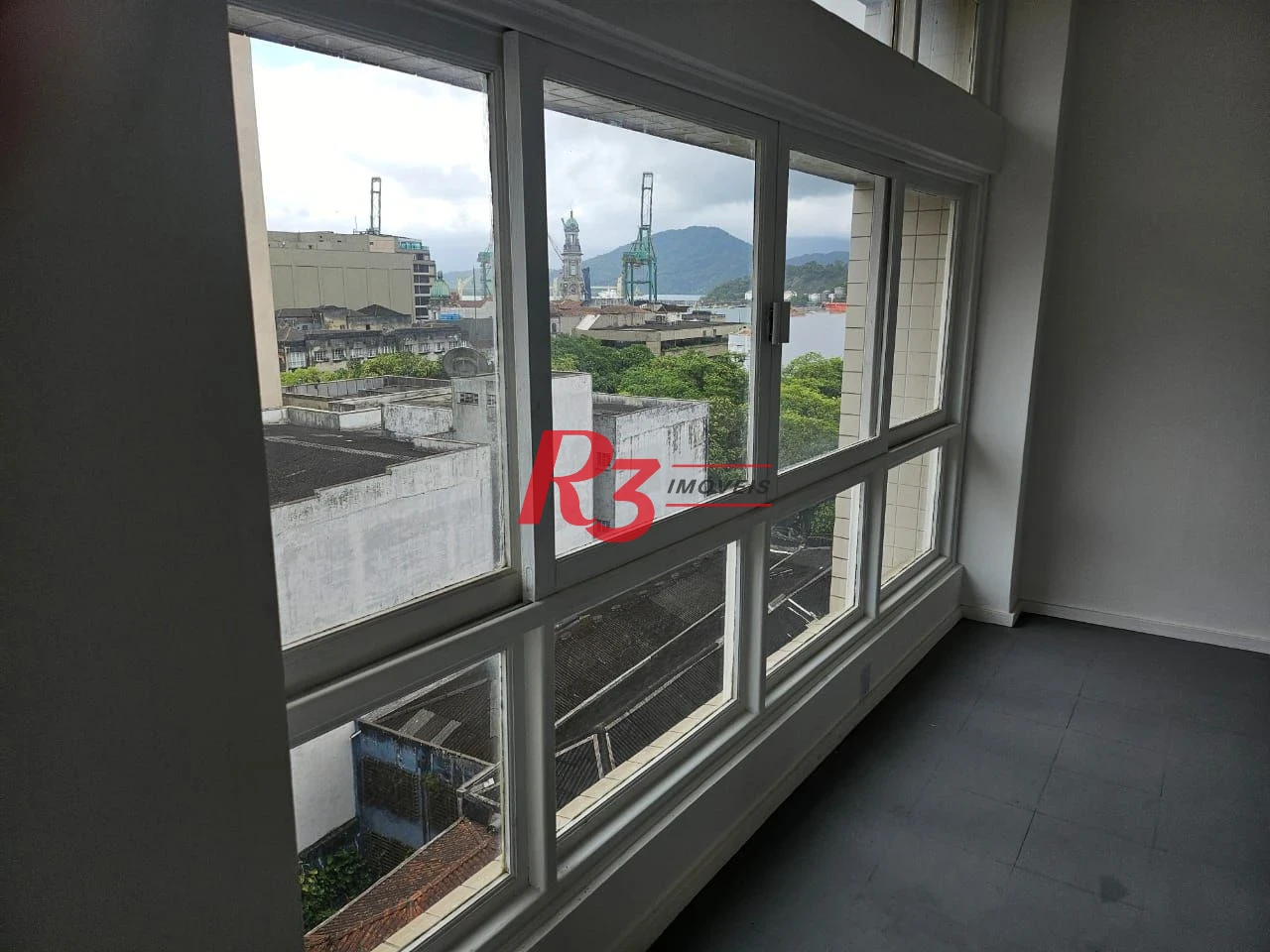 Sala para alugar, 100 m² por R$ 3.500,00/mês - Centro - Santos/SP
