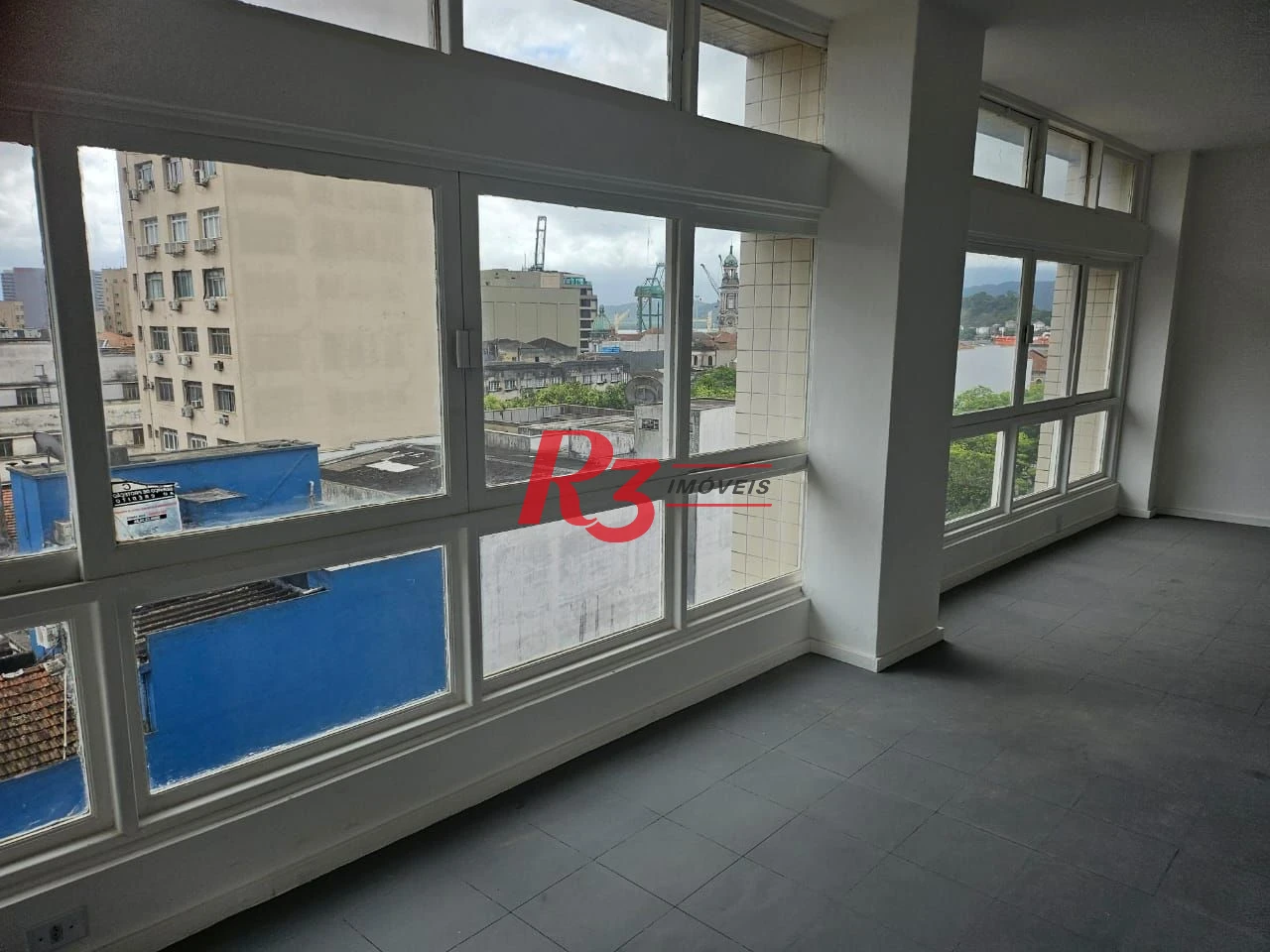 Sala para alugar, 100 m² por R$ 3.500,00/mês - Centro - Santos/SP