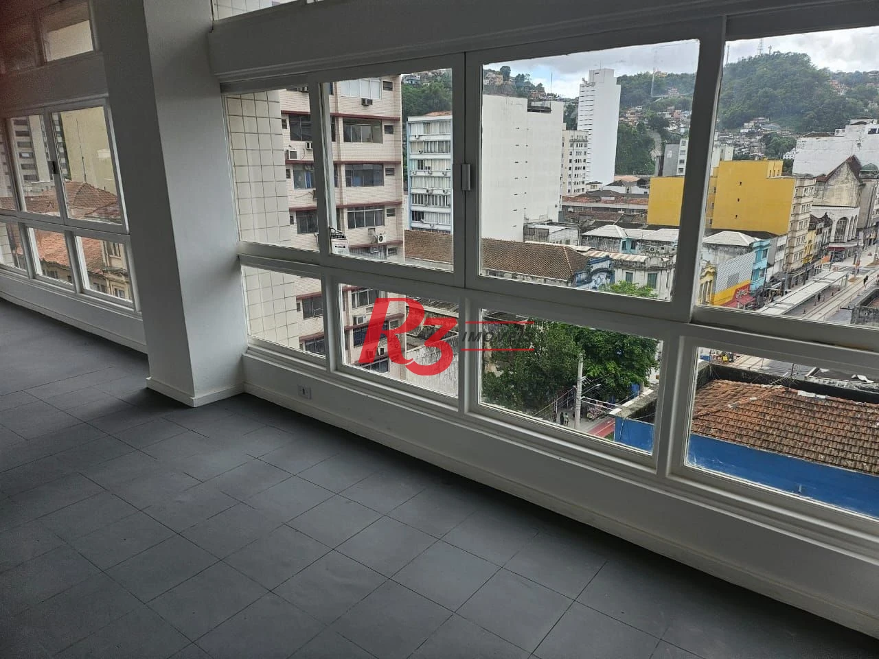 Sala para alugar, 100 m² por R$ 3.500,00/mês - Centro - Santos/SP