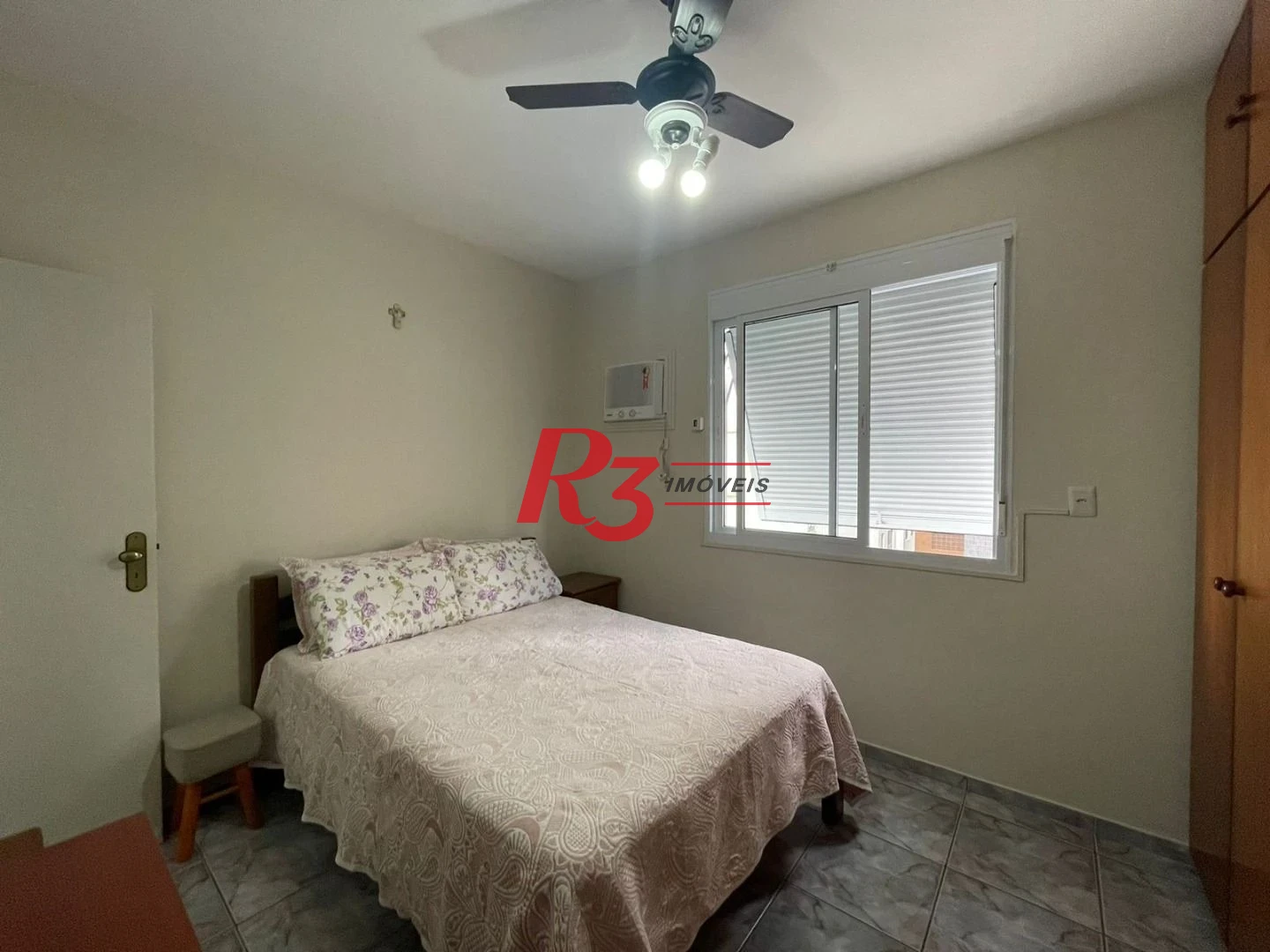 Apartamento com 2 dormitórios à venda, 110 m² por R$ 870.000,00 - Pompéia - Santos/SP