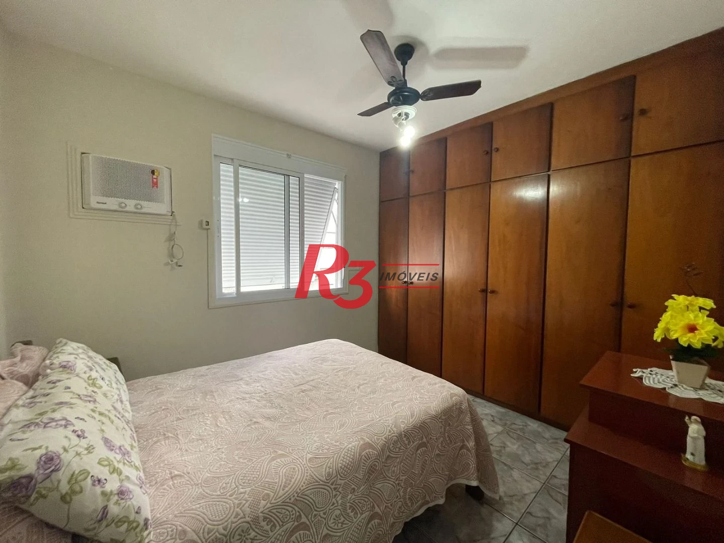 Apartamento com 2 dormitórios à venda, 110 m² por R$ 870.000,00 - Pompéia - Santos/SP