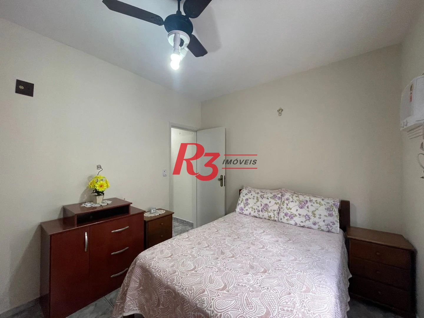 Apartamento com 2 dormitórios à venda, 110 m² por R$ 870.000,00 - Pompéia - Santos/SP