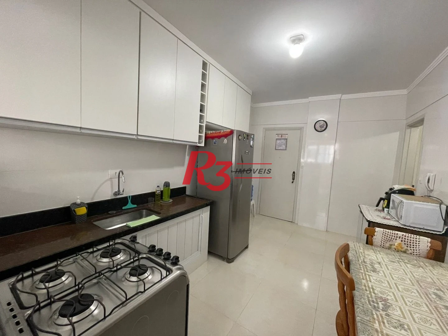 Apartamento com 2 dormitórios à venda, 110 m² por R$ 870.000,00 - Pompéia - Santos/SP
