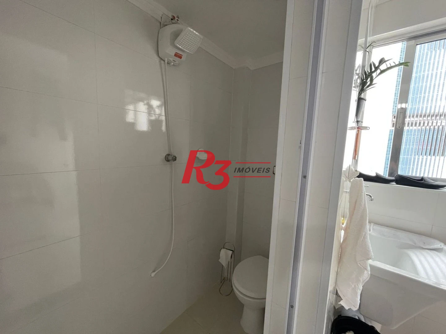 Apartamento com 2 dormitórios à venda, 110 m² por R$ 870.000,00 - Pompéia - Santos/SP