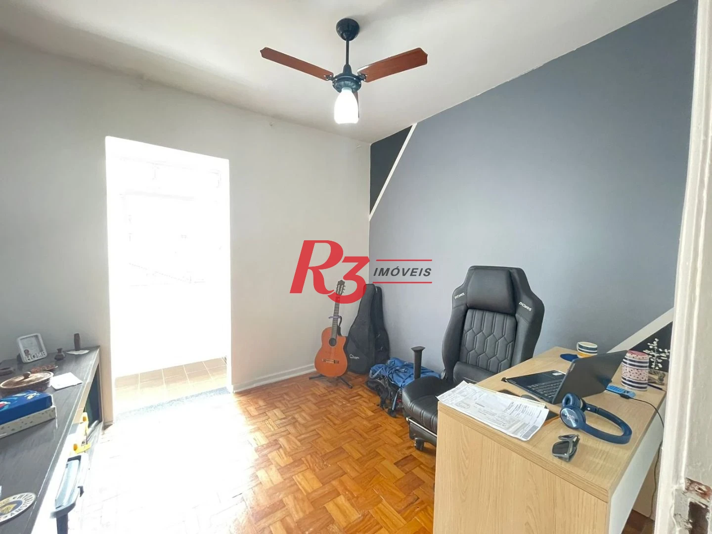 Apartamento com 3 dormitórios à venda, 80 m² por R$ 490.000,00 - Gonzaga - Santos/SP