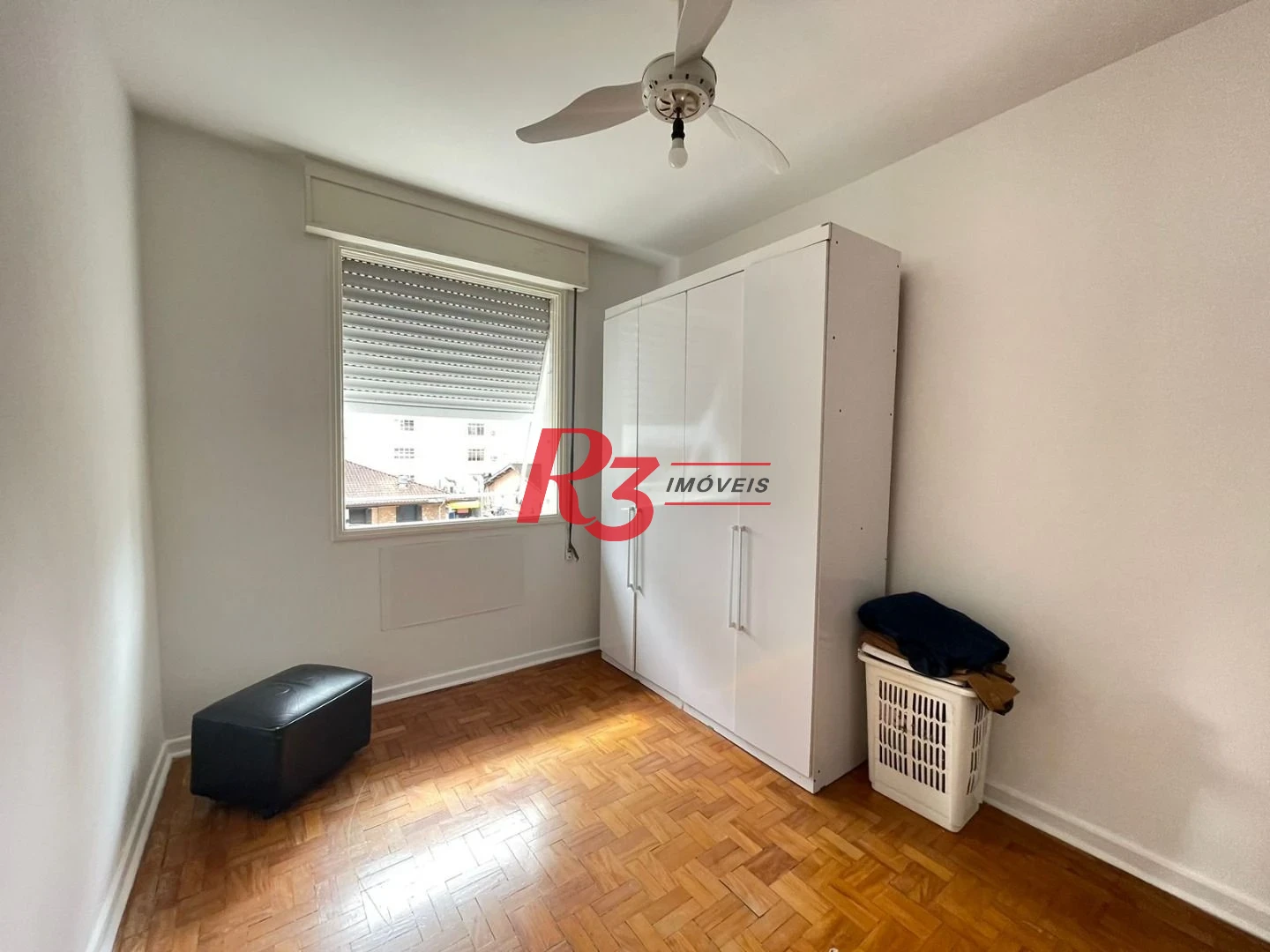 Apartamento com 3 dormitórios à venda, 80 m² por R$ 490.000,00 - Gonzaga - Santos/SP