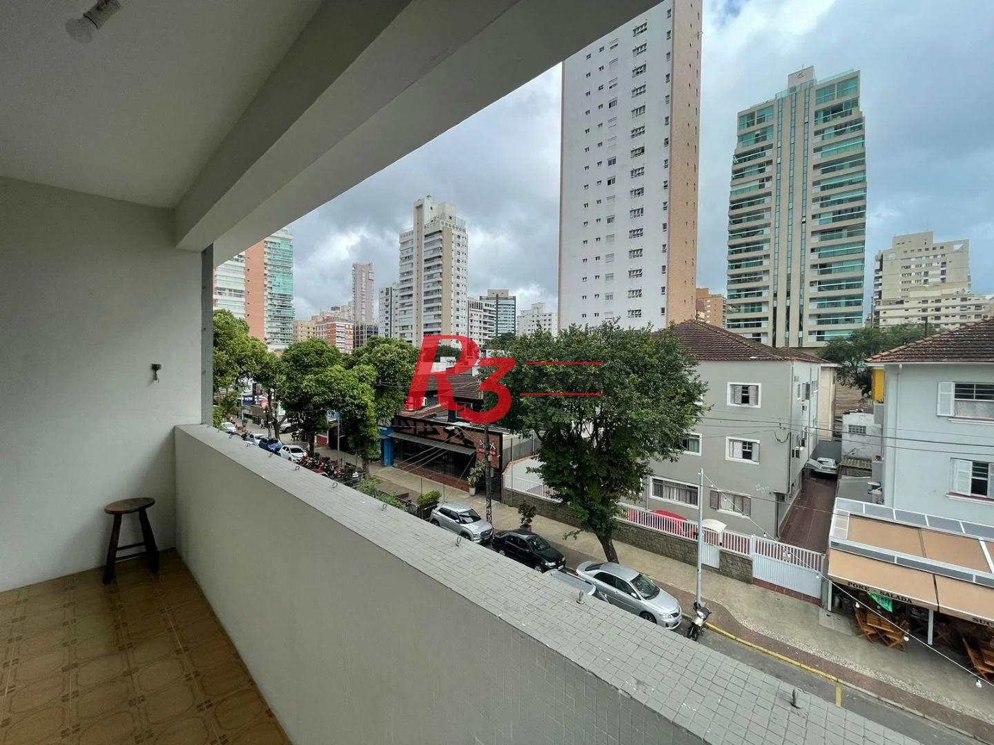 Apartamento com 3 dormitórios à venda, 80 m² por R$ 490.000,00 - Gonzaga - Santos/SP