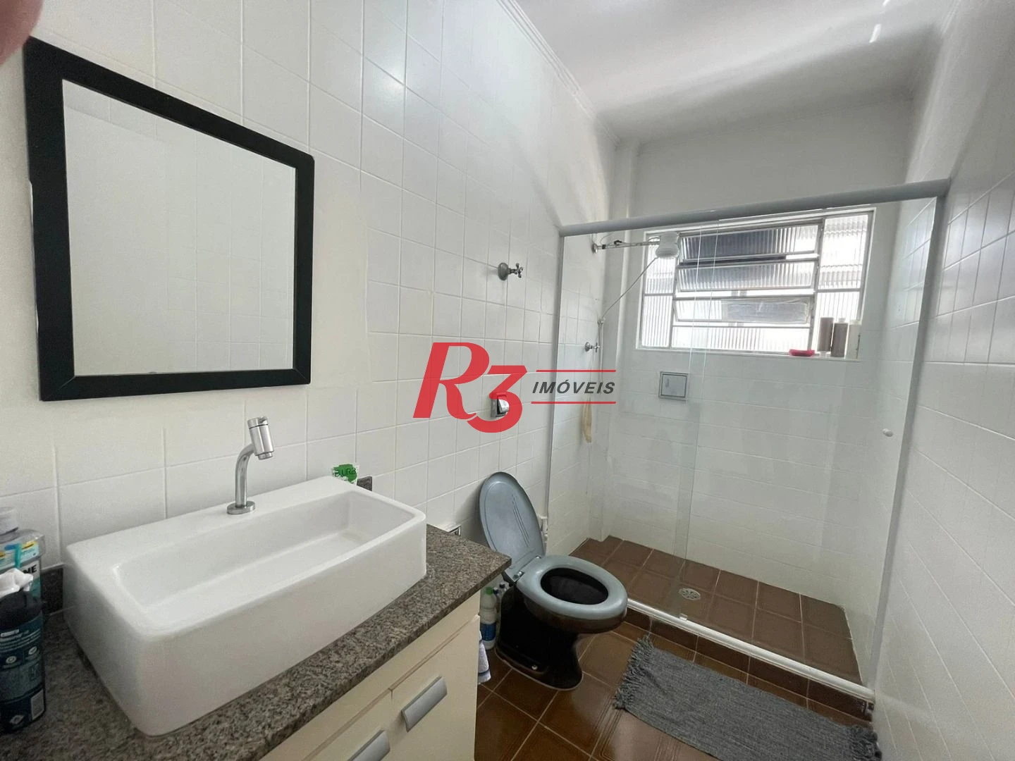 Apartamento com 3 dormitórios à venda, 80 m² por R$ 490.000,00 - Gonzaga - Santos/SP