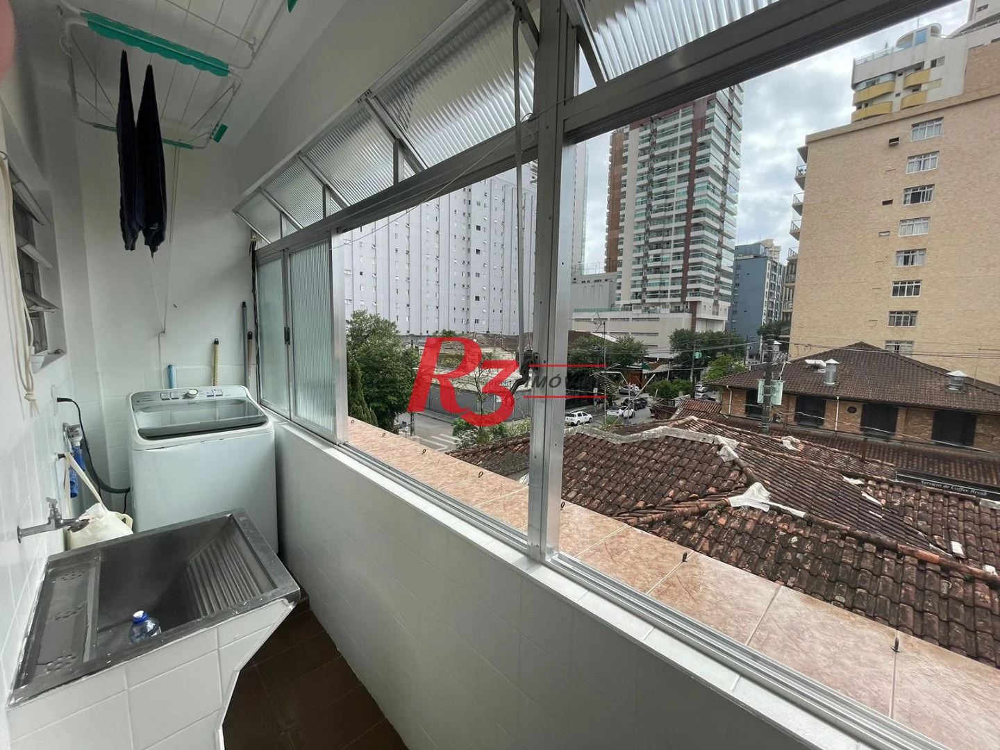 Apartamento com 3 dormitórios à venda, 80 m² por R$ 490.000,00 - Gonzaga - Santos/SP